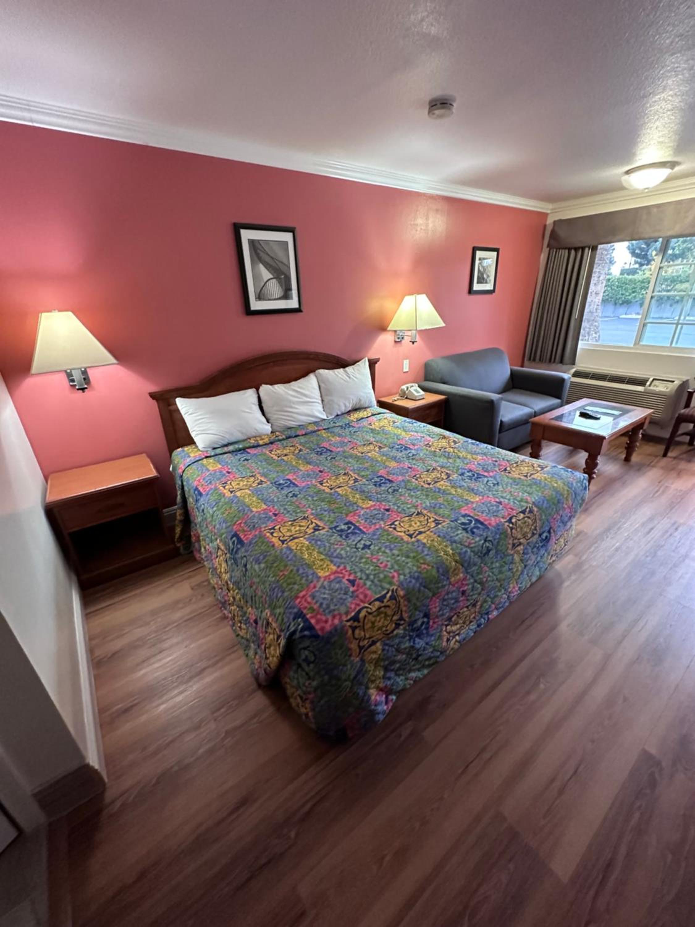 Willow Tree Lodge