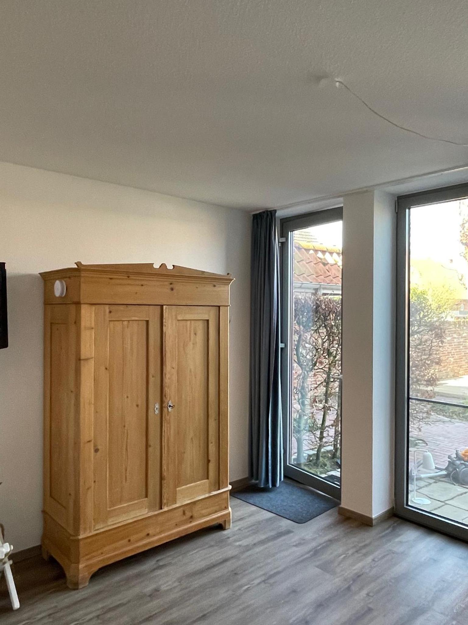Kapitänshaus mit Hafenblick