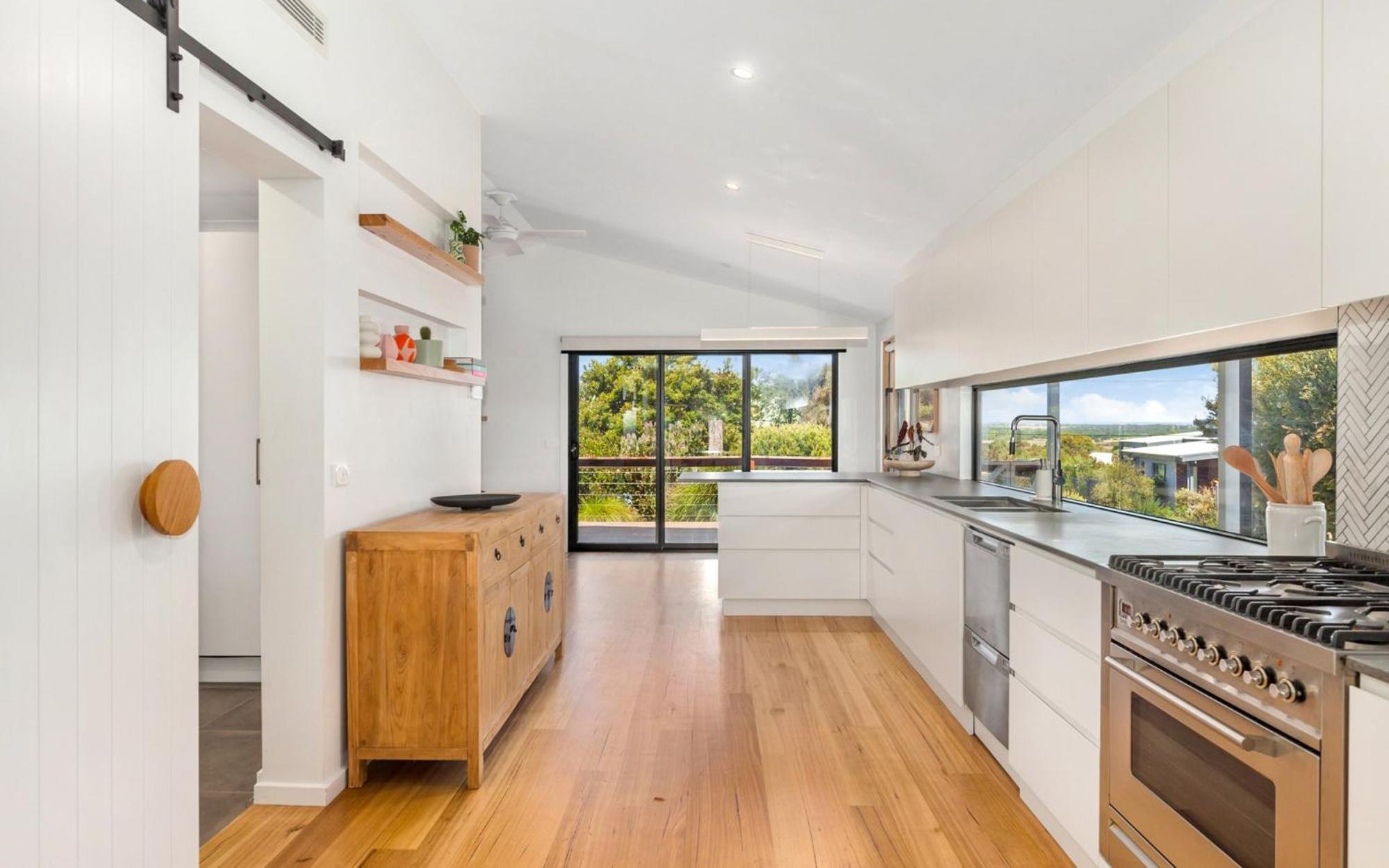 Sunset Shack - Sleeps 6 - Dog friendly!