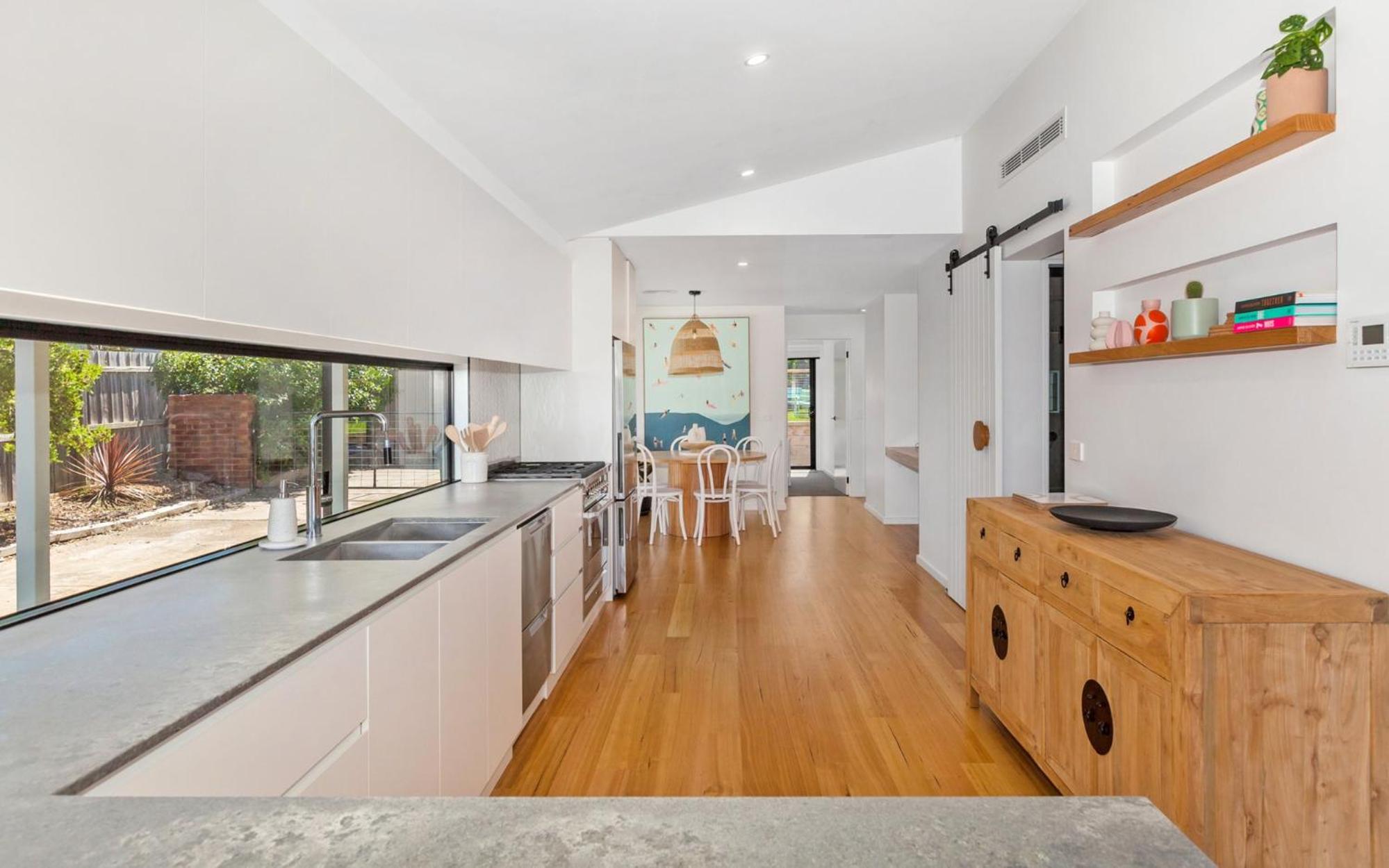 Sunset Shack - Sleeps 6 - Dog friendly!