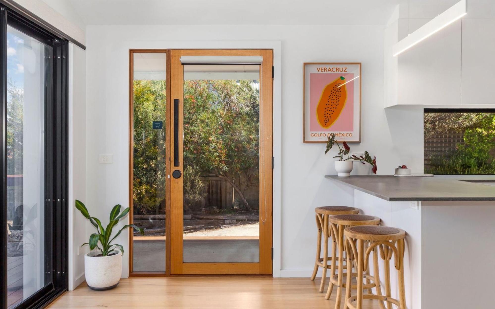 Sunset Shack - Sleeps 6 - Dog friendly!
