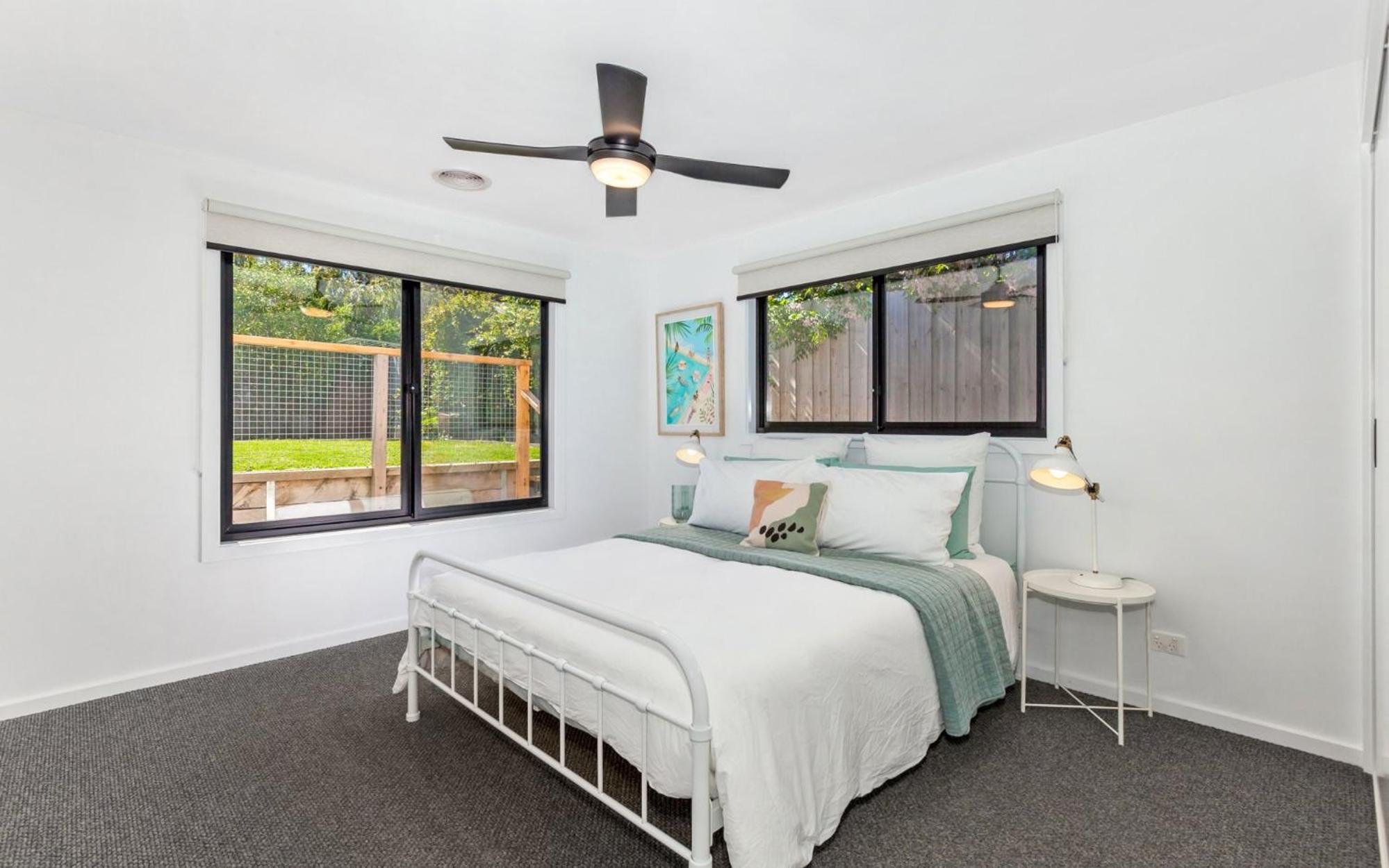 Sunset Shack - Sleeps 6 - Dog friendly!
