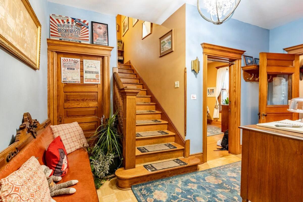 Ye Olde Walkerville Bed & Breakfast