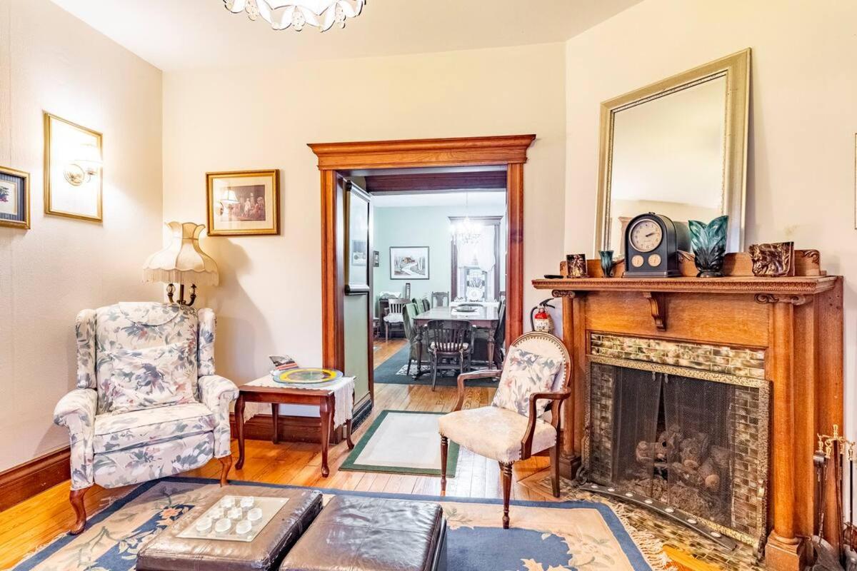 Ye Olde Walkerville Bed & Breakfast
