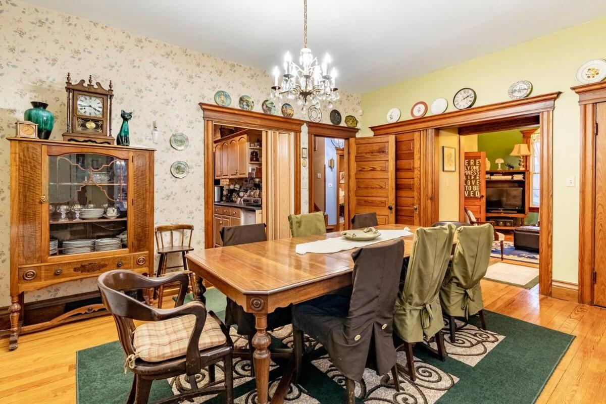 Ye Olde Walkerville Bed & Breakfast