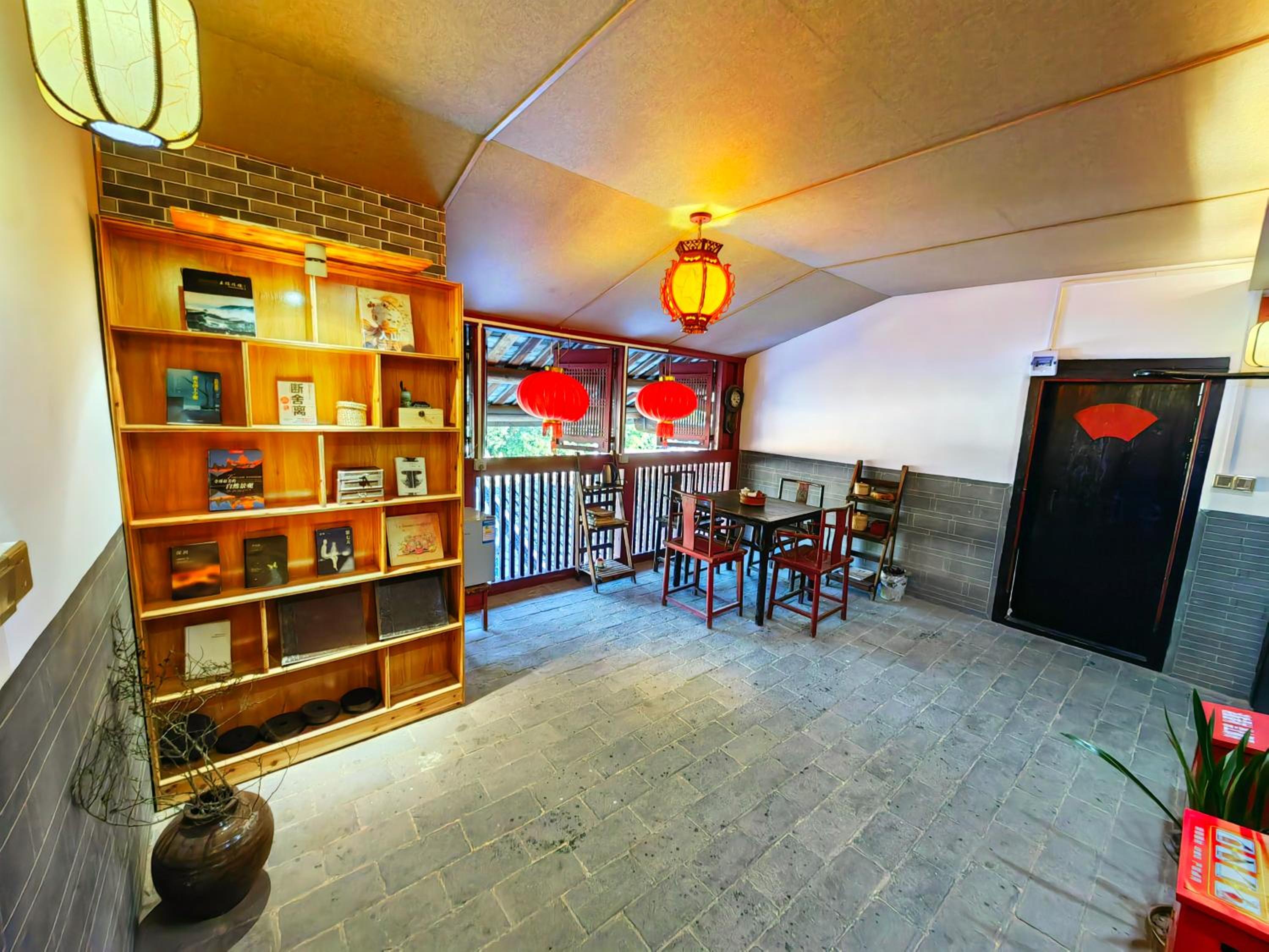Tulou Fuyulou Changdi Inn