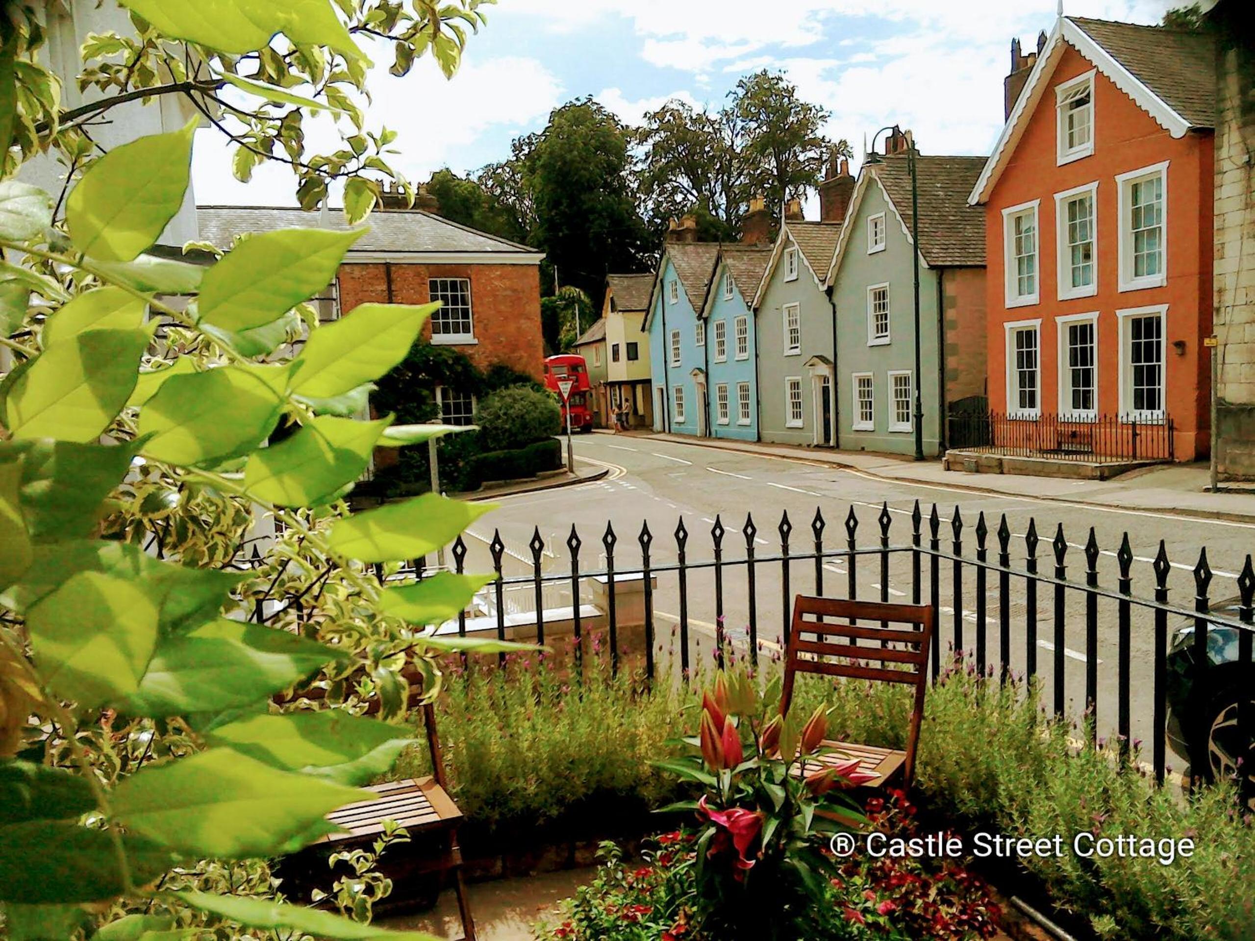 Castle Street Cottage view 5