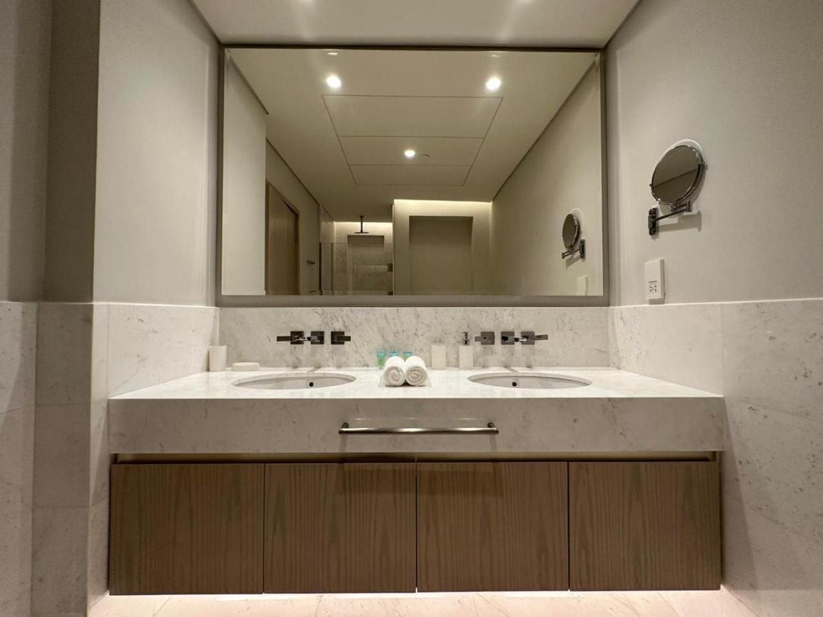 Palm Tower where Luxury & View meet in one place