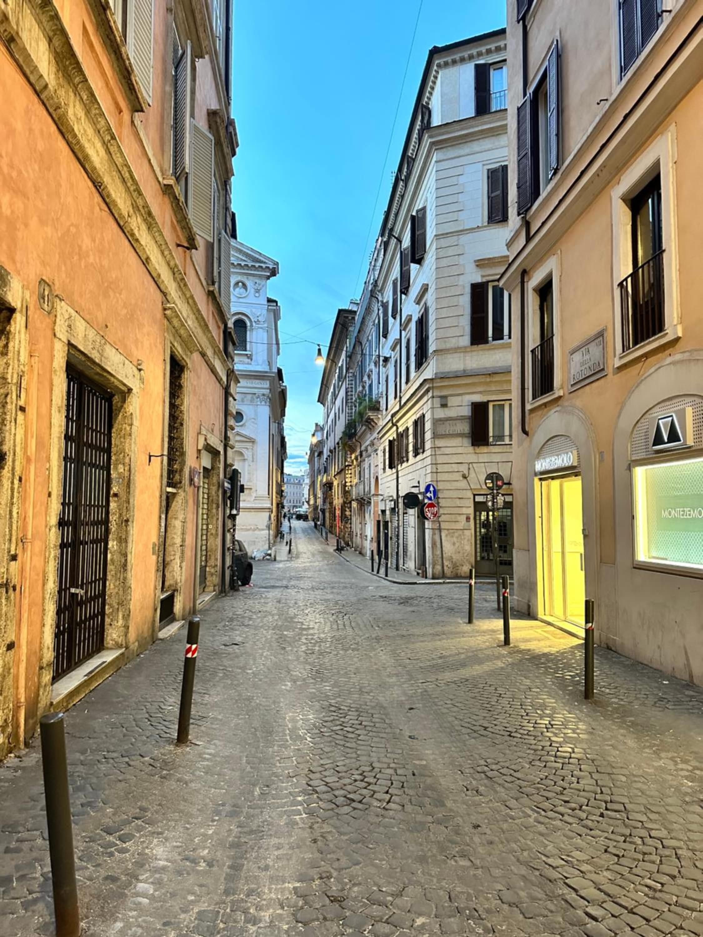 Pantheon Palazzo Nari