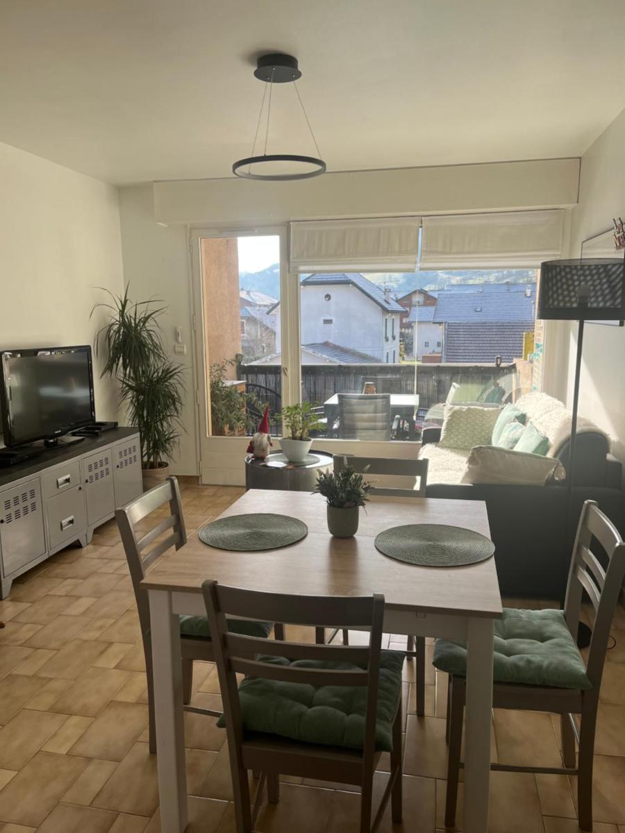 Hotel Agréable 2 pièces au coeur de Thônes - Image 1