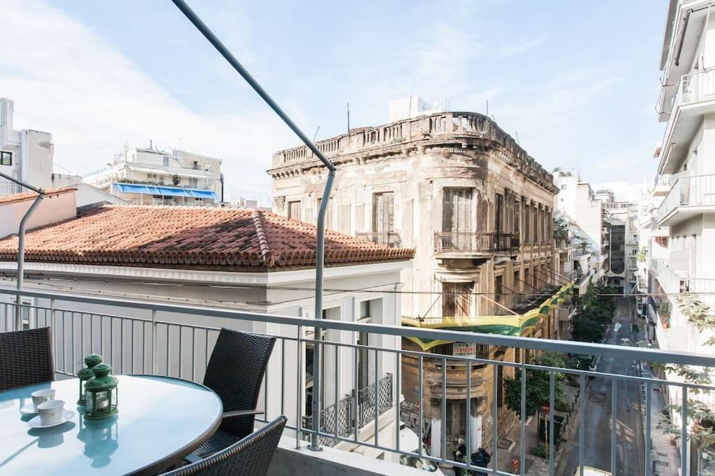 OpenAir HOT TUB/Big Balcony/Great Boutique Apt