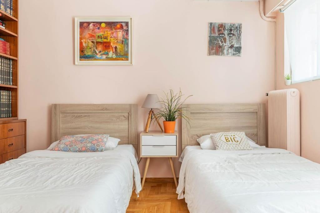 Unique Spacious new 3BDR apt in Mouson/Filopappou