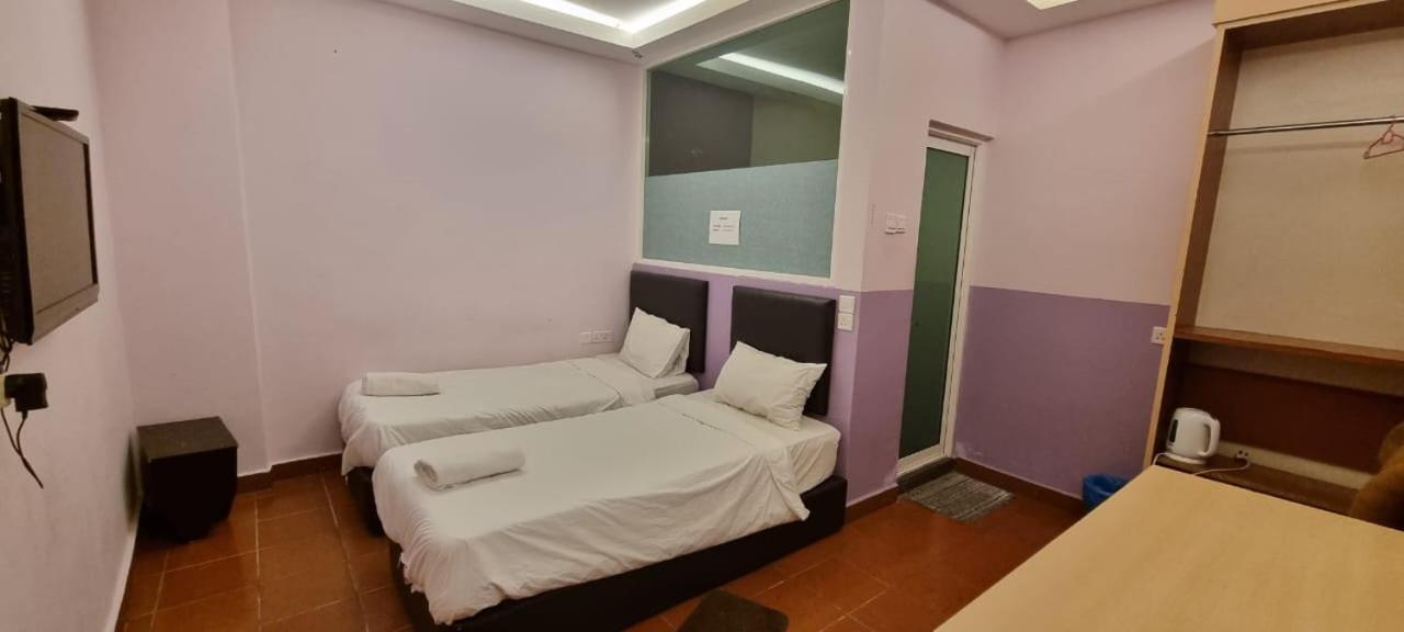West View Hotel