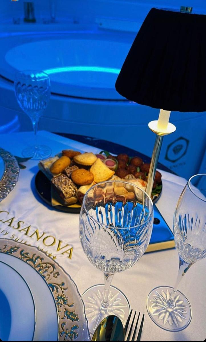 Casanova Luxury Suite