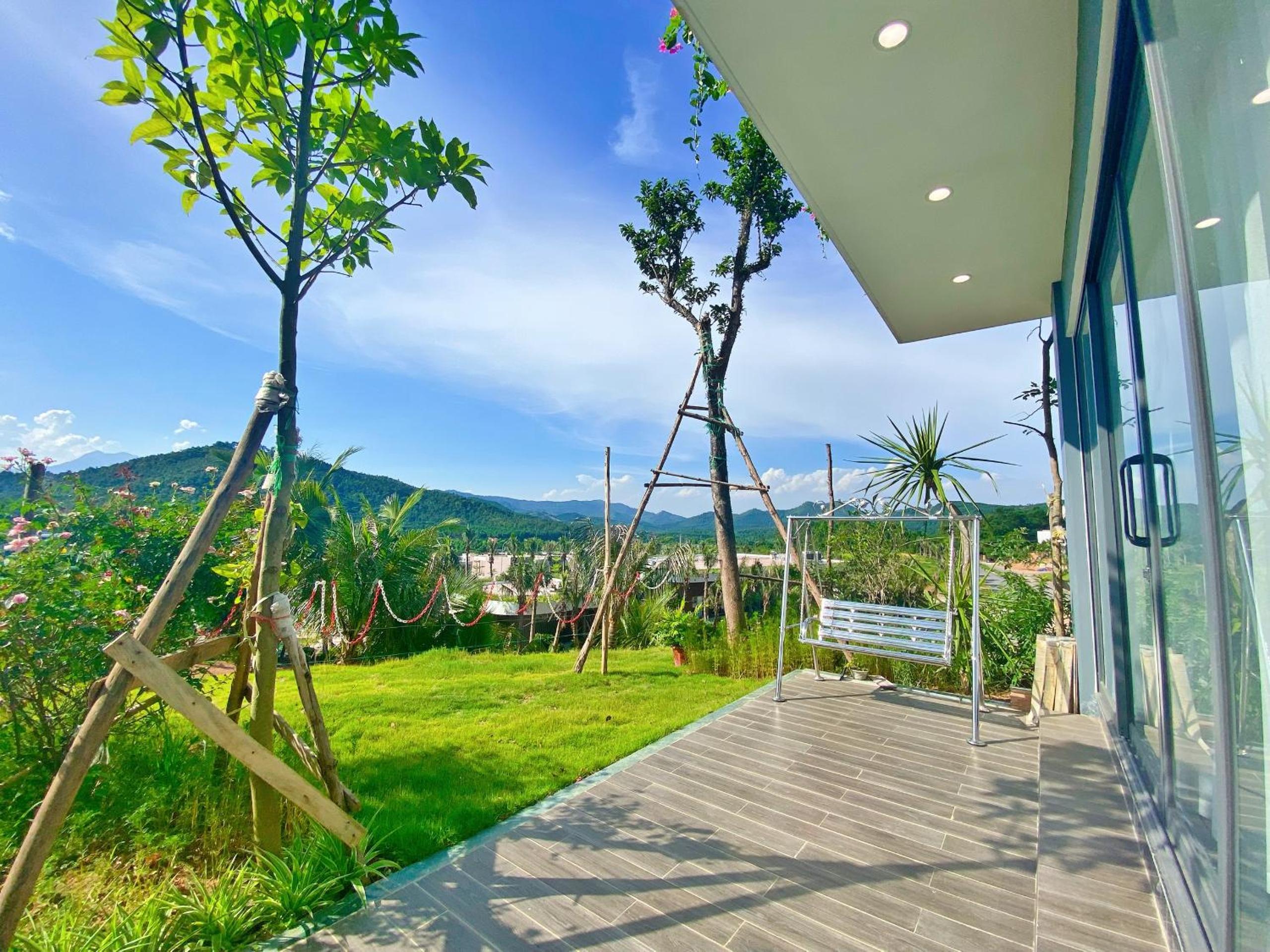 Villa 3 bedrooms Venus resort by Flamigo with warm water swimming pool view 4