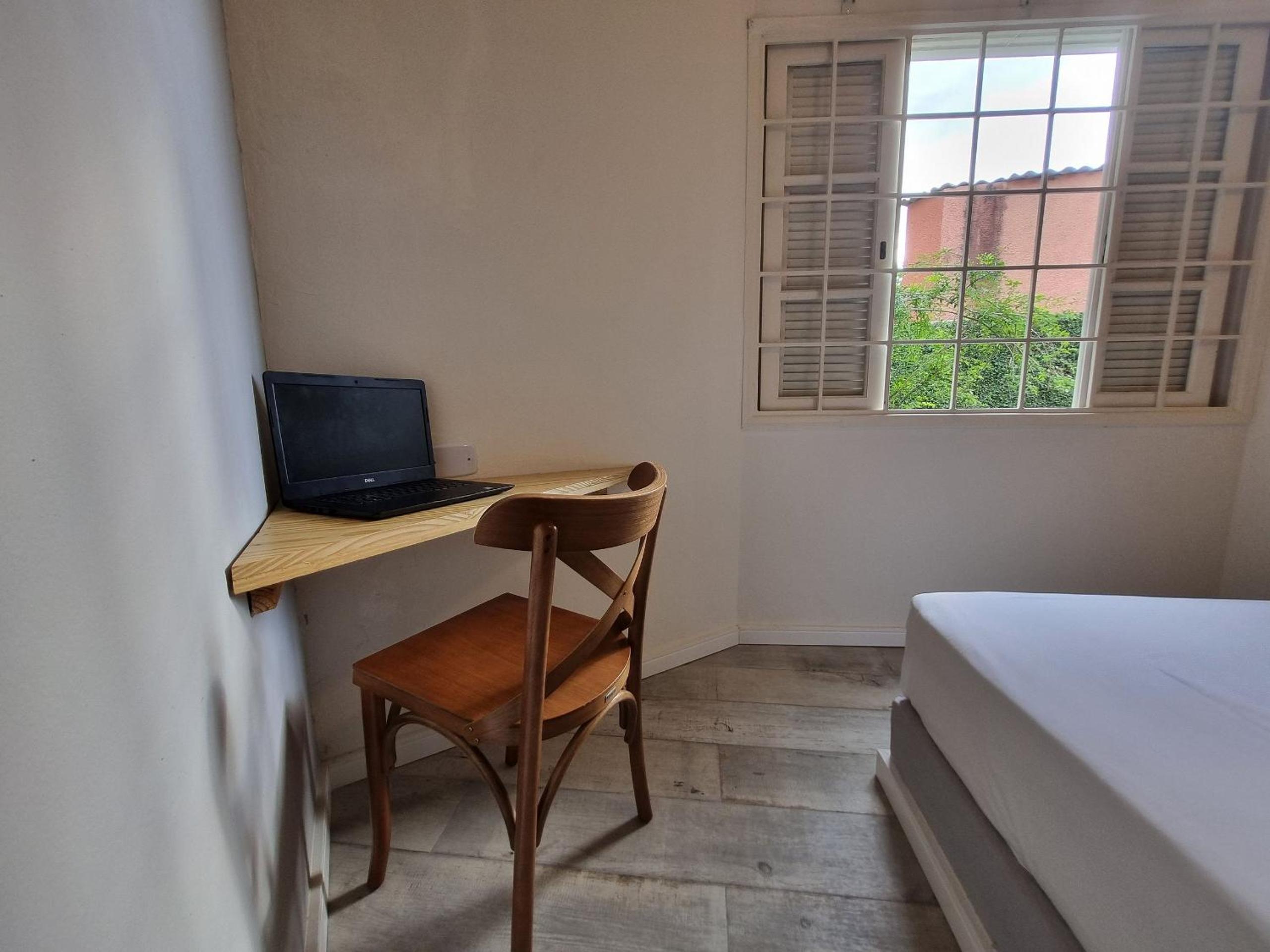 Casas com jacuzzi e churrasqueira a 500 metros da Praia do Perequê na Ilhabela
