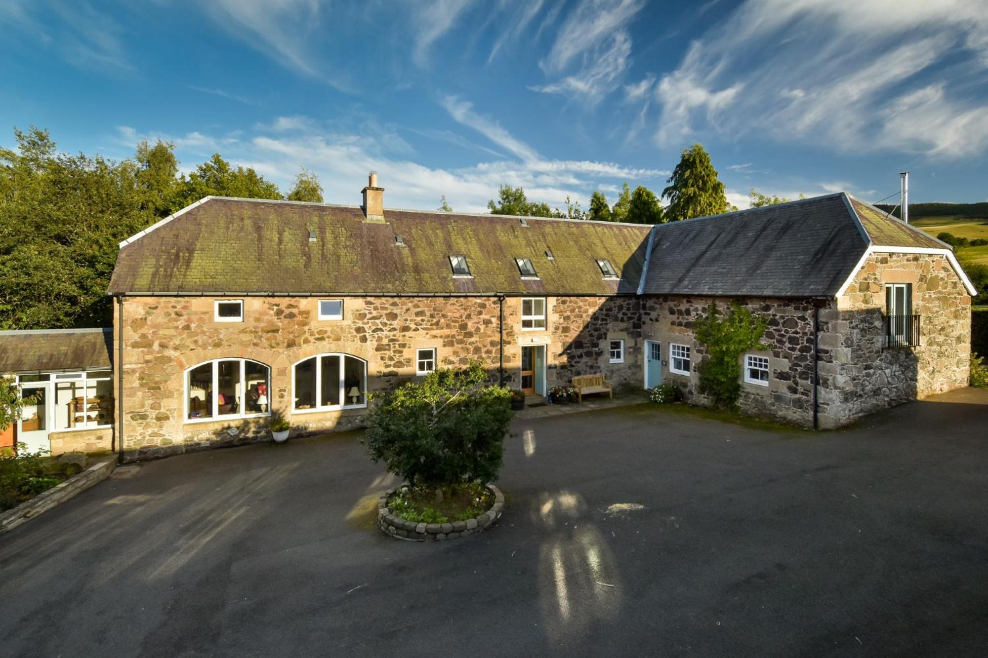 Hotel The Steading at Pitmeadow Farm - Image 1