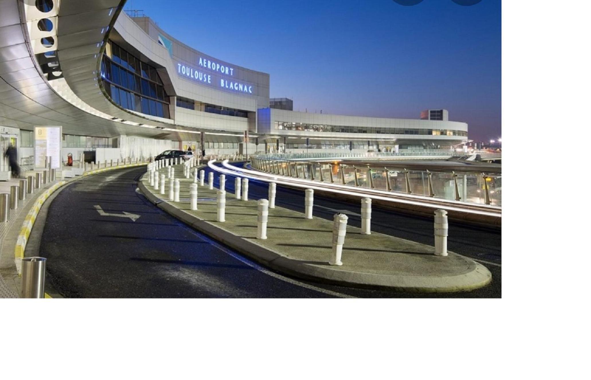 :) Spacieux T4 AÉROPORT, ensoleillé, déco soignée