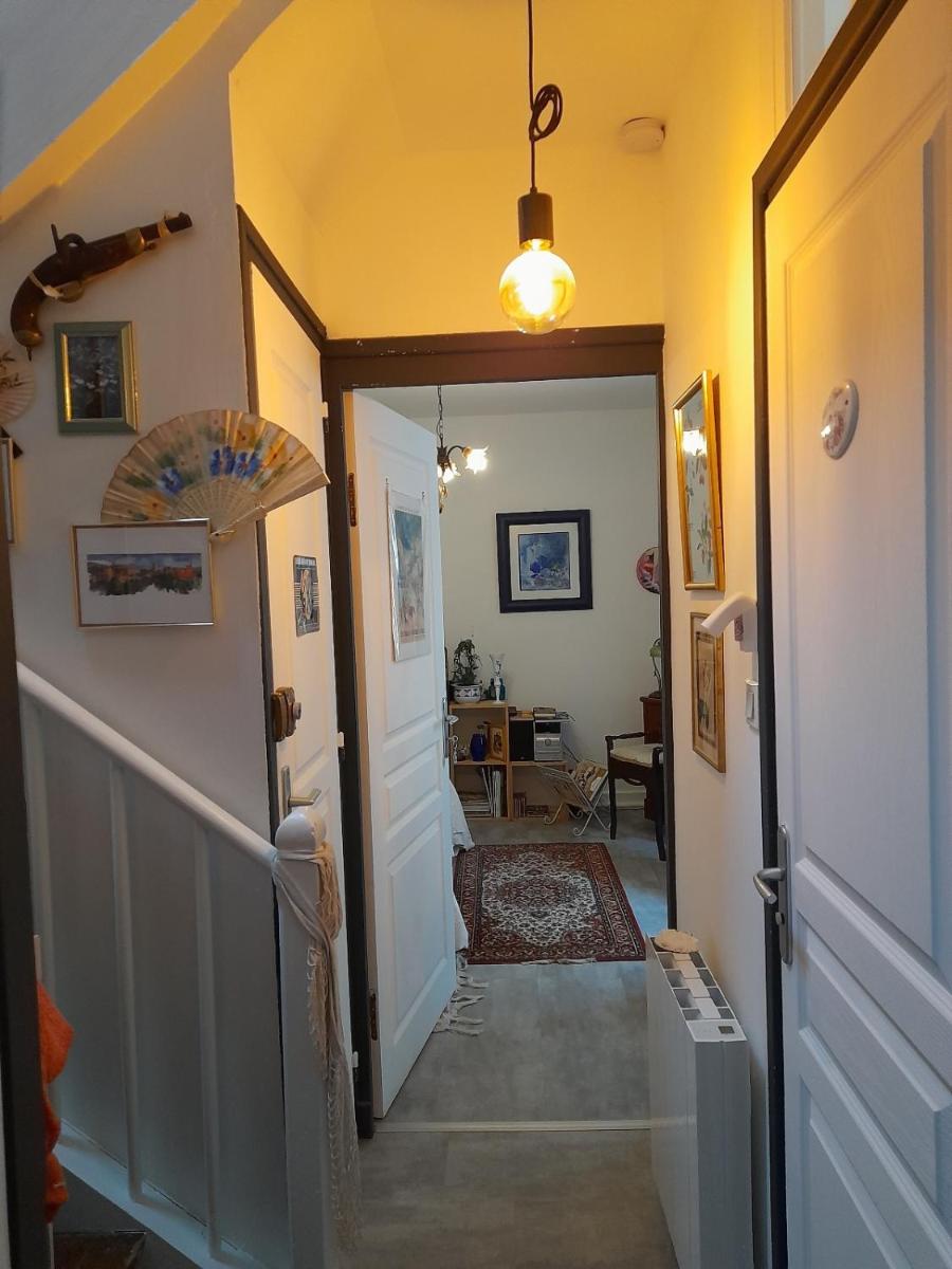 La chambre de Garance et ses couleurs d'art view 4