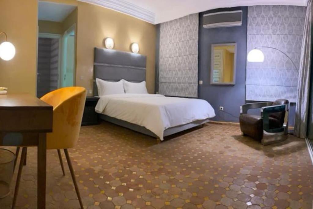 hotel room