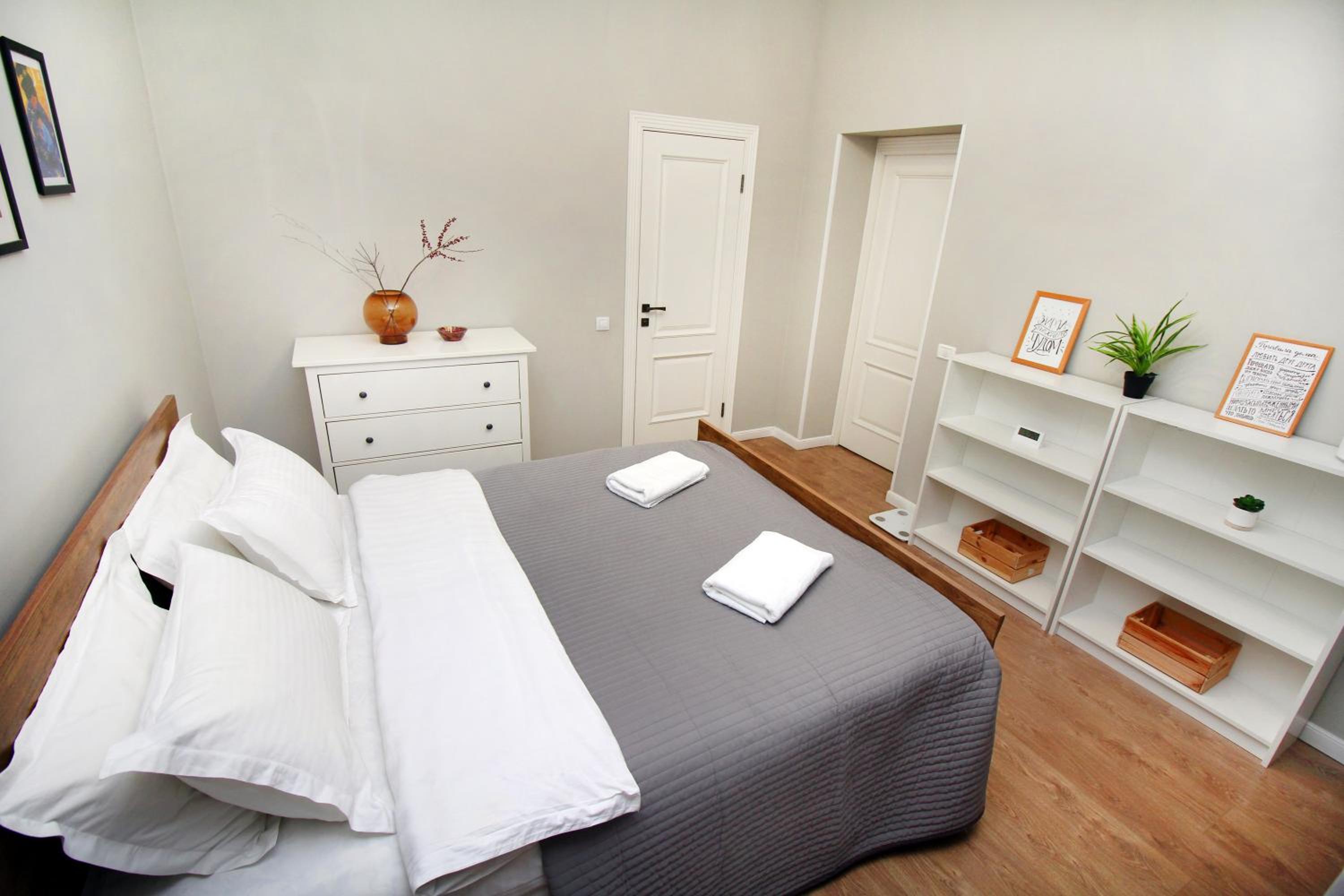 Perfect spacious apartment 365 view 3