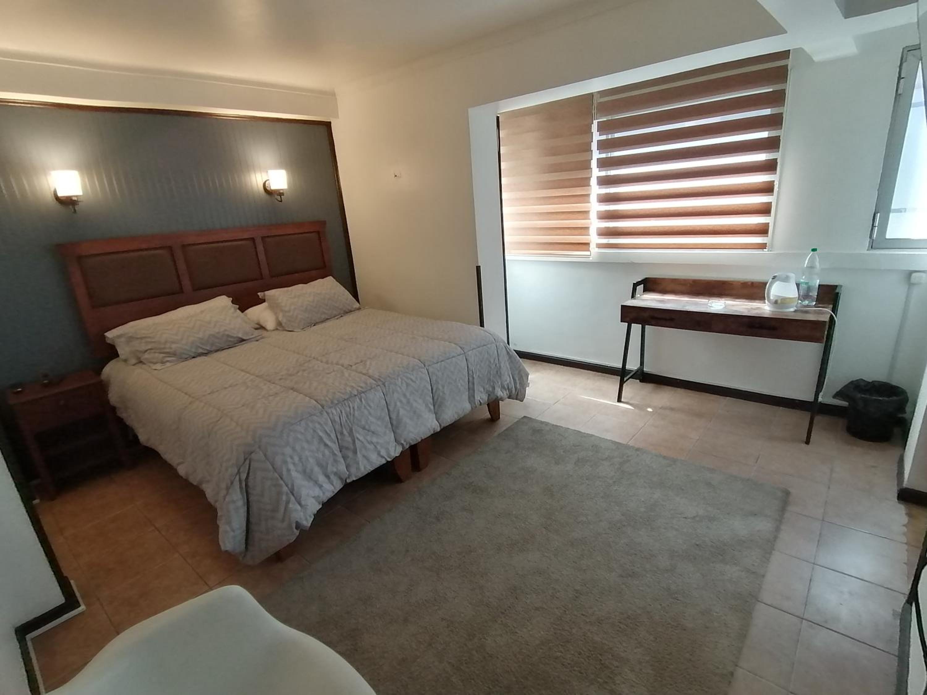 Hostal Santa