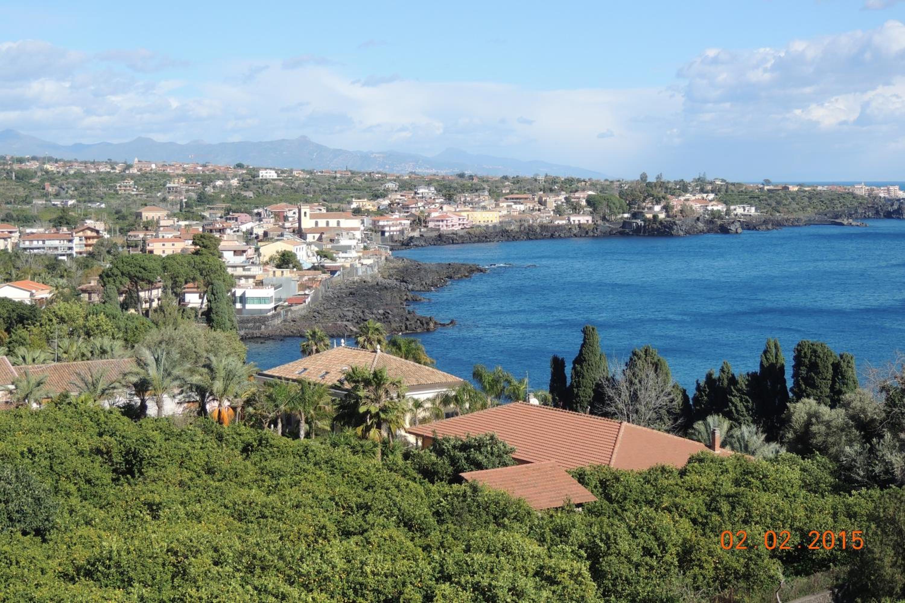 Casavacanze Residence Maia Volcani view 4