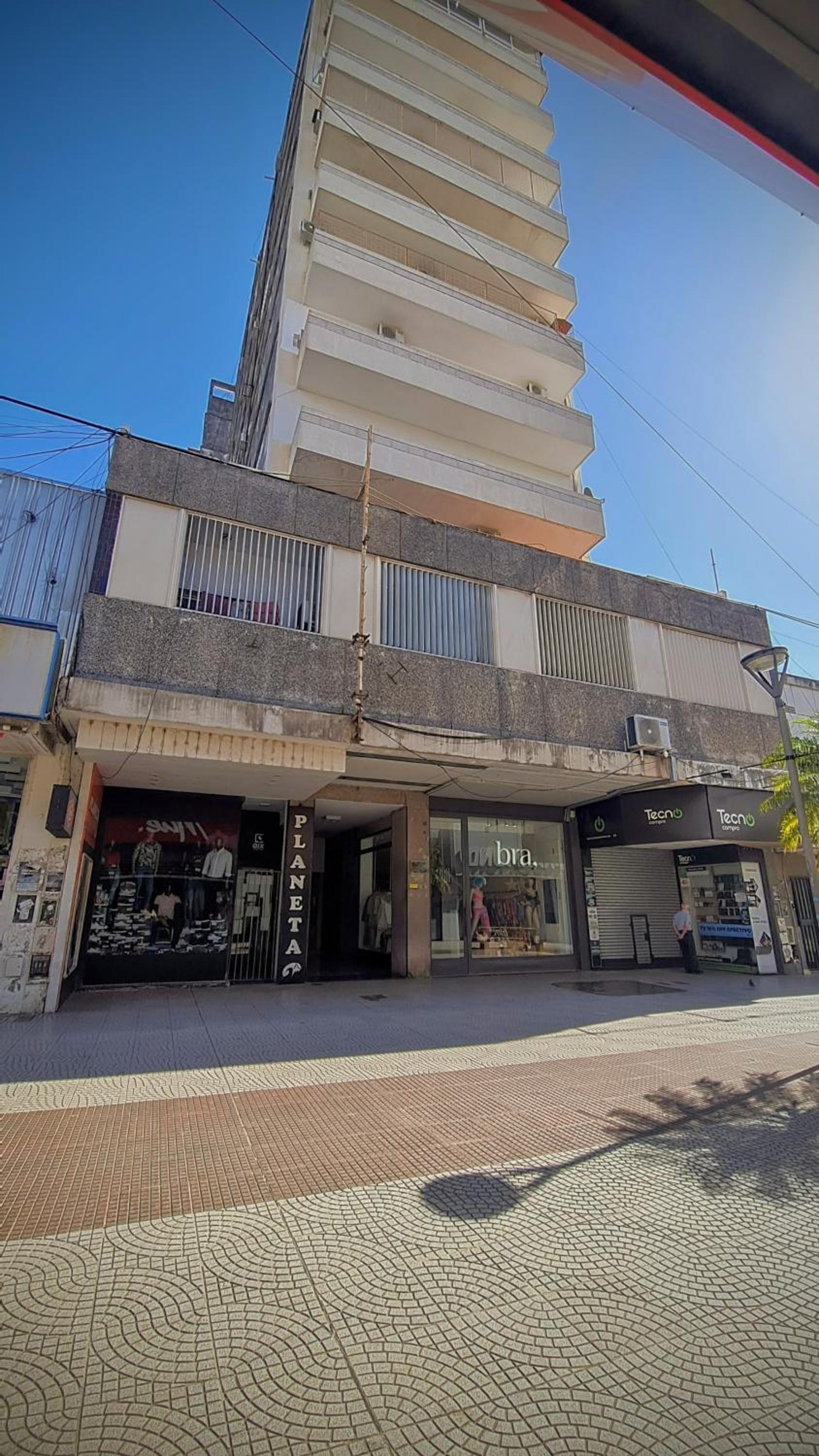 Sobre Peatonal Junín