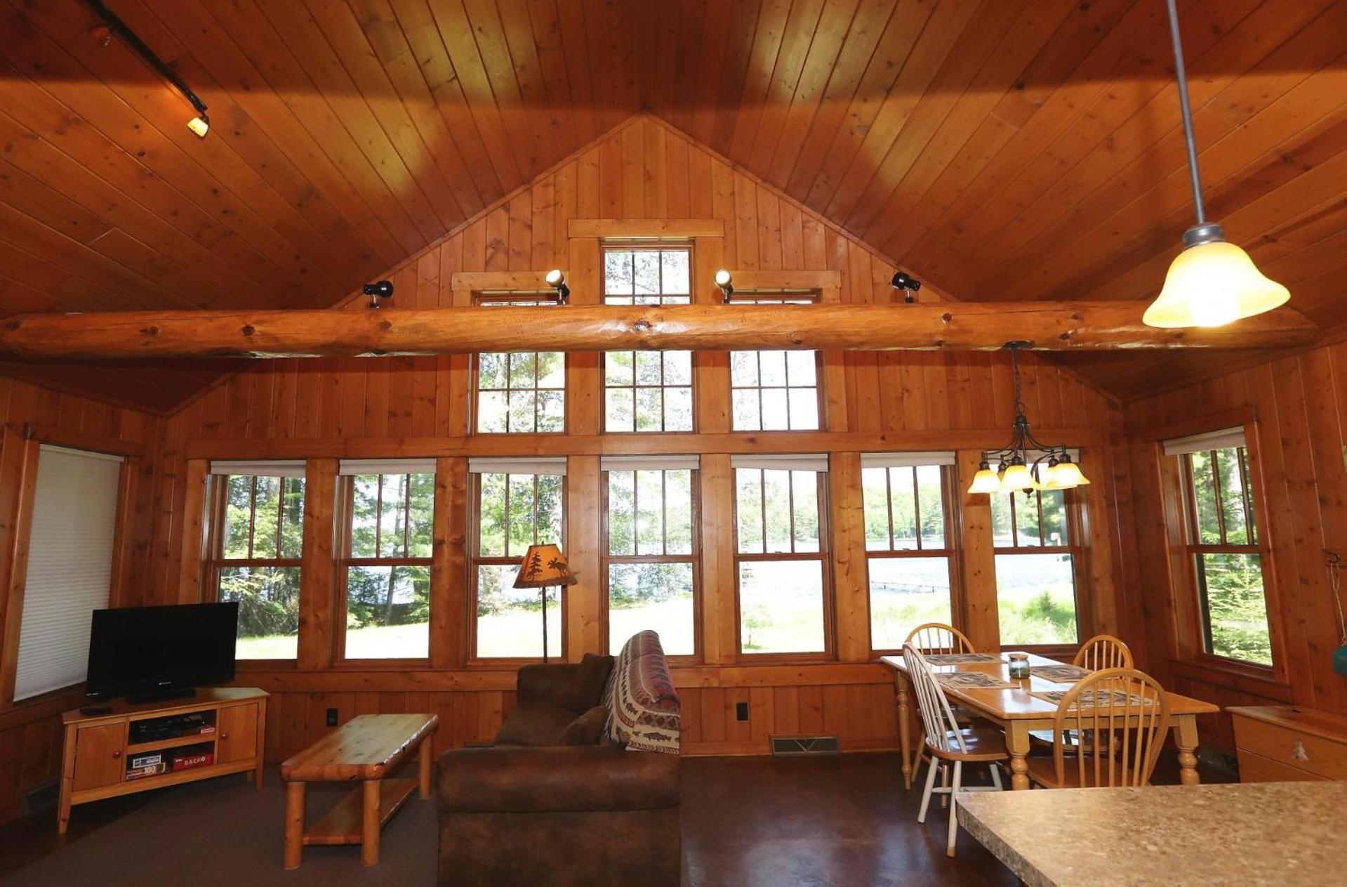 PineCone Cabin