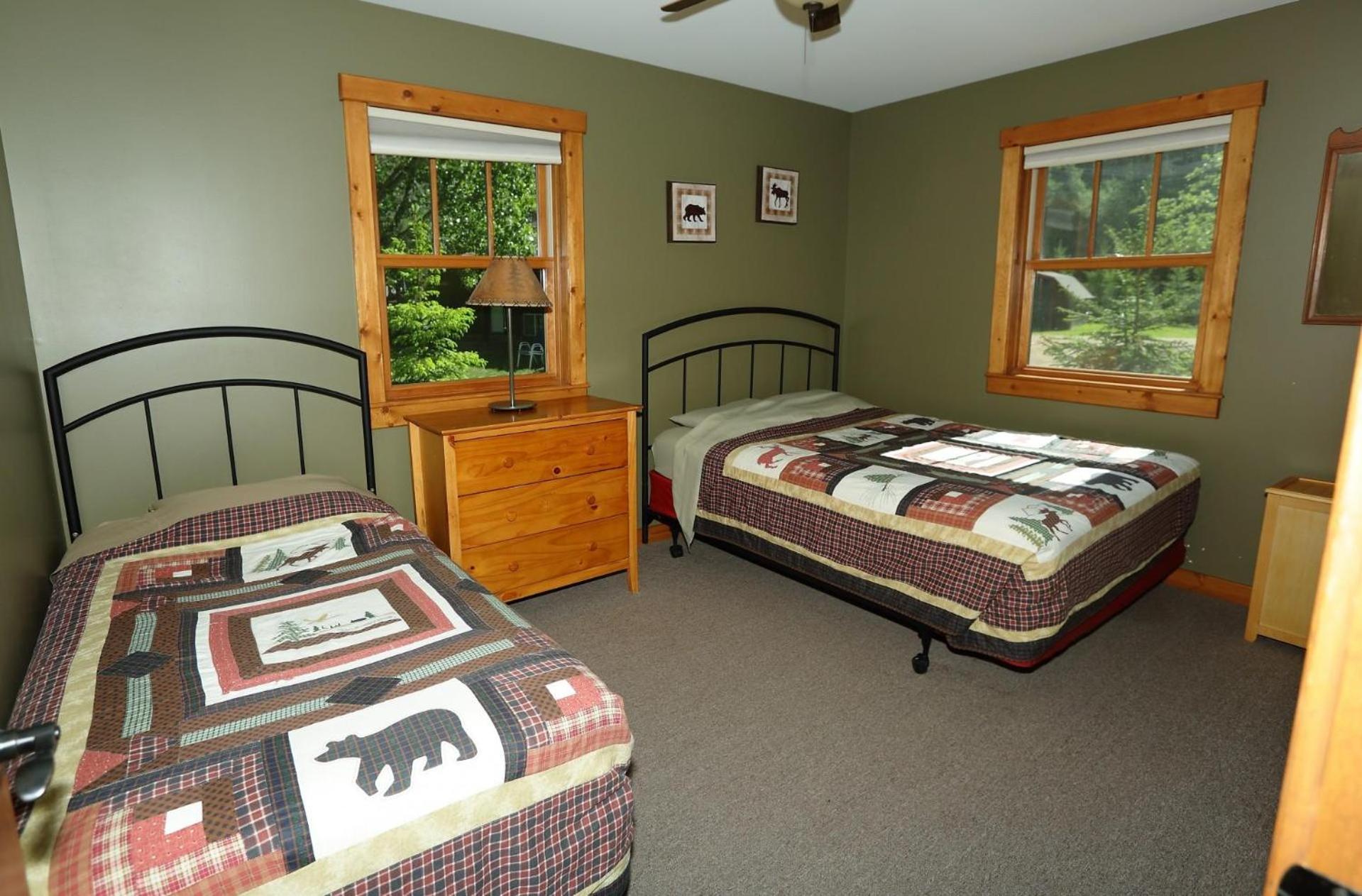 PineCone Cabin