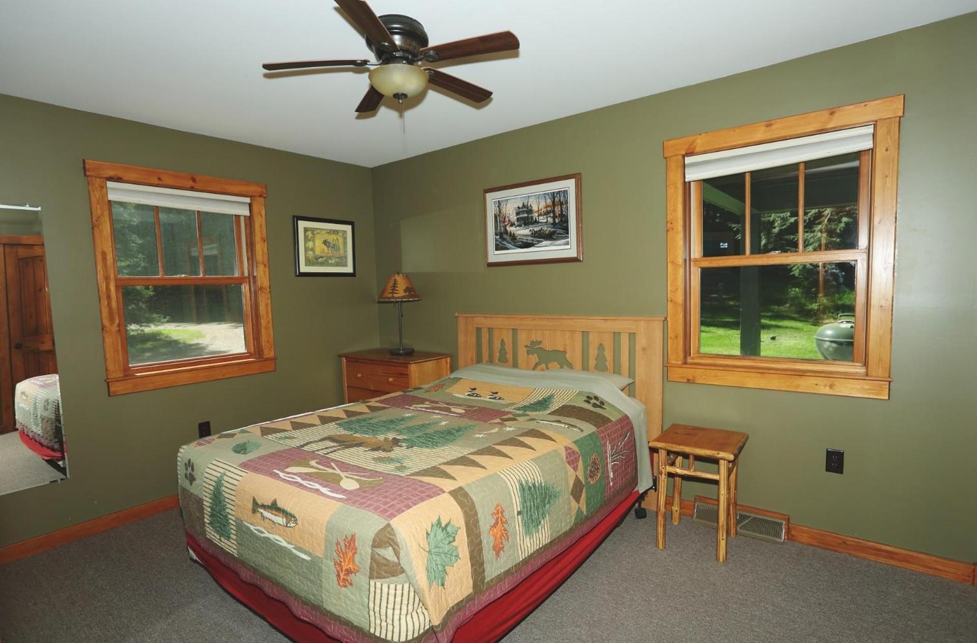 PineCone Cabin