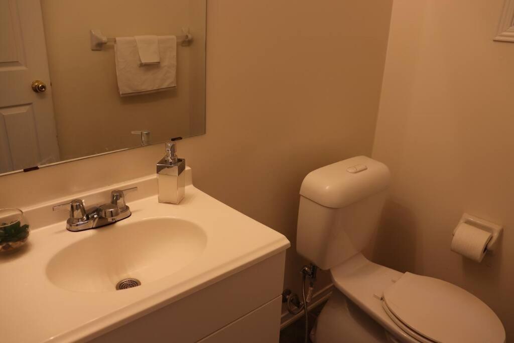 Detached 3 BR home in Ajax,On