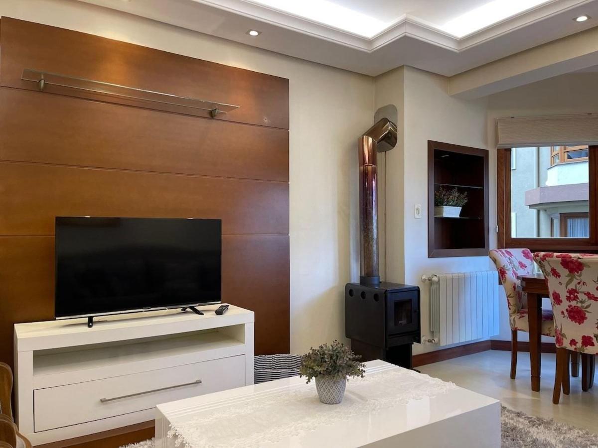 Apartamentos Condado Di Positano no CENTRO by Achei Gramado