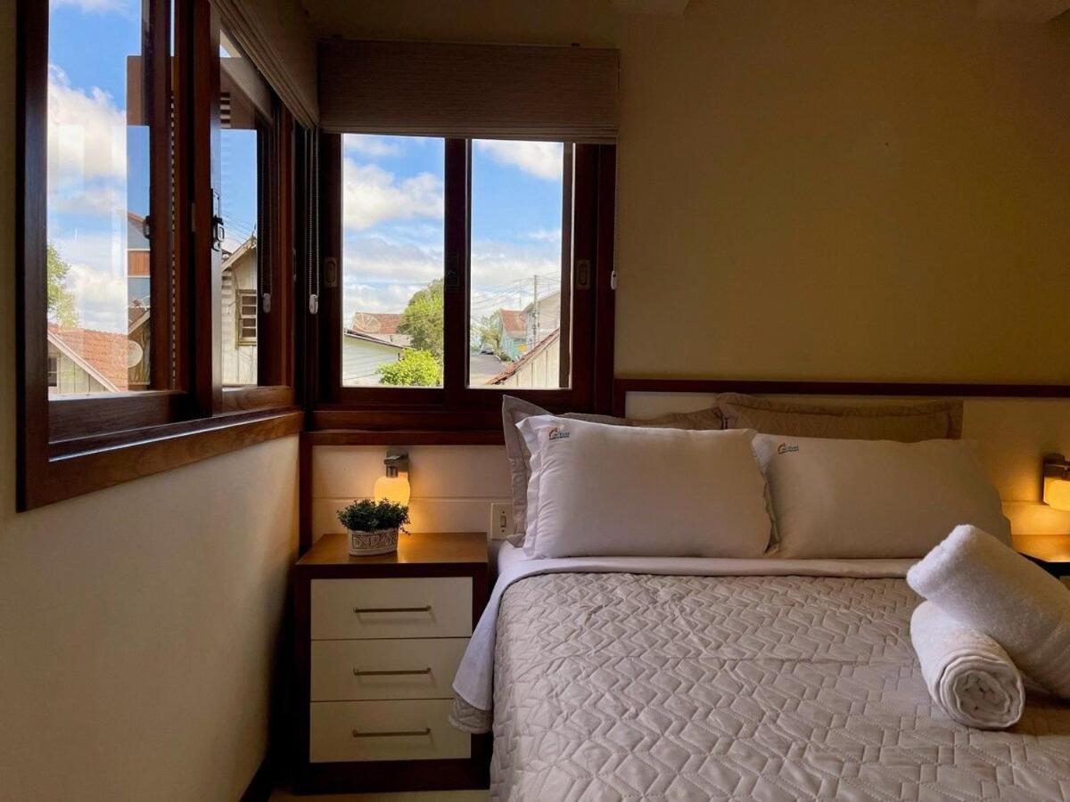 Apartamentos Condado Di Positano no CENTRO by Achei Gramado