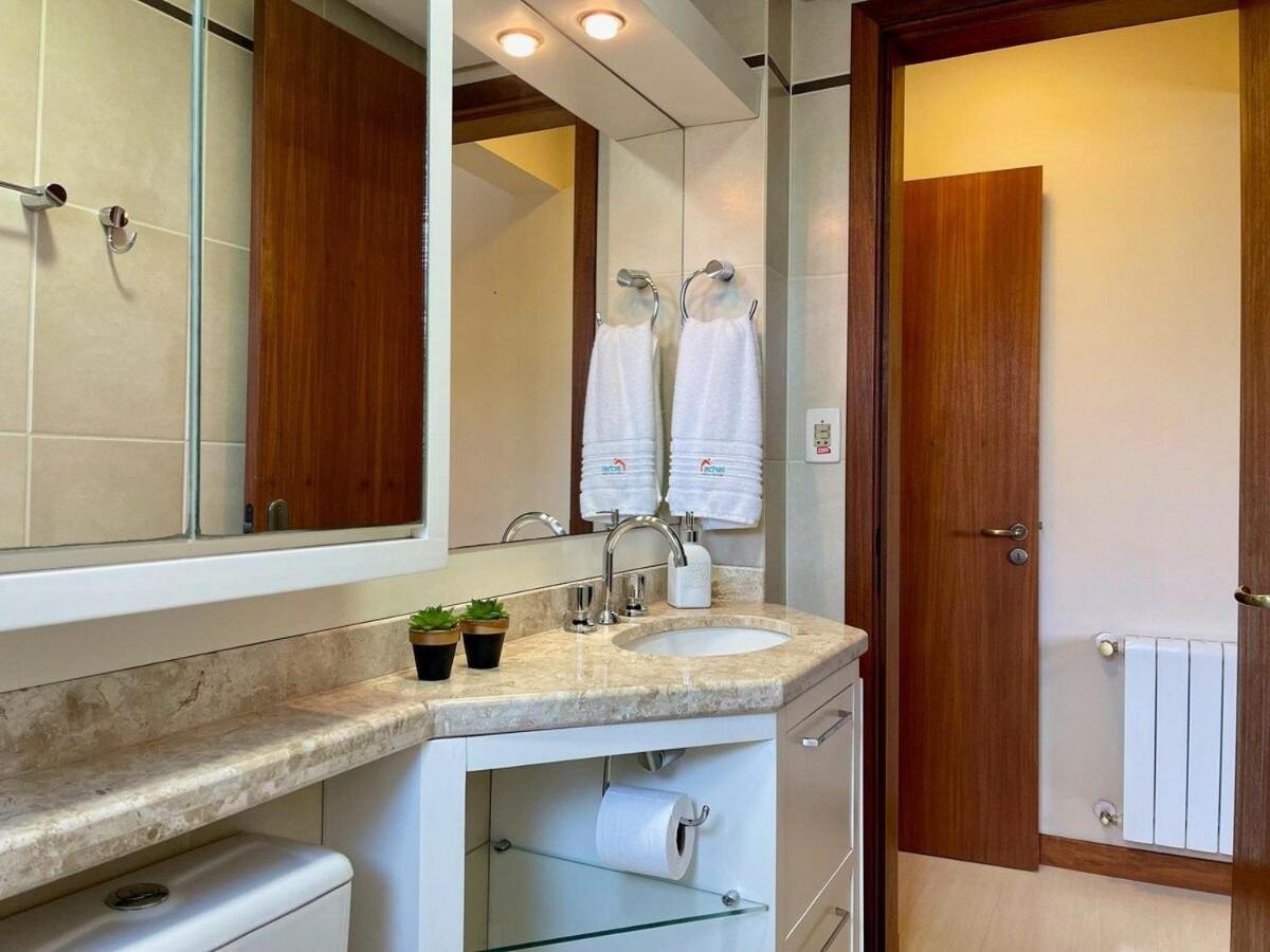 Apartamentos Condado Di Positano no CENTRO by Achei Gramado