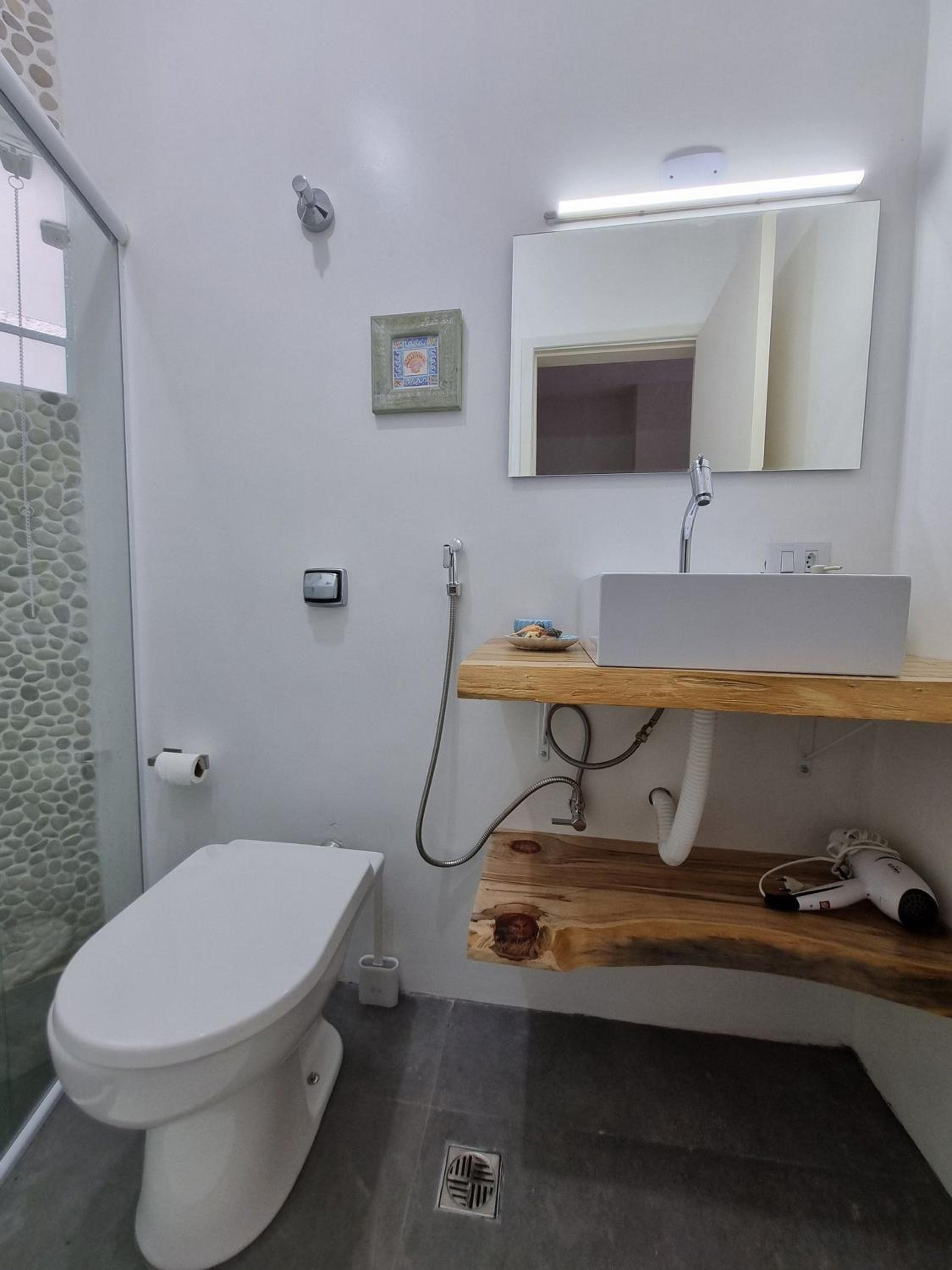 Casas com jacuzzi e churrasqueira a 500 metros da Praia do Perequê na Ilhabela