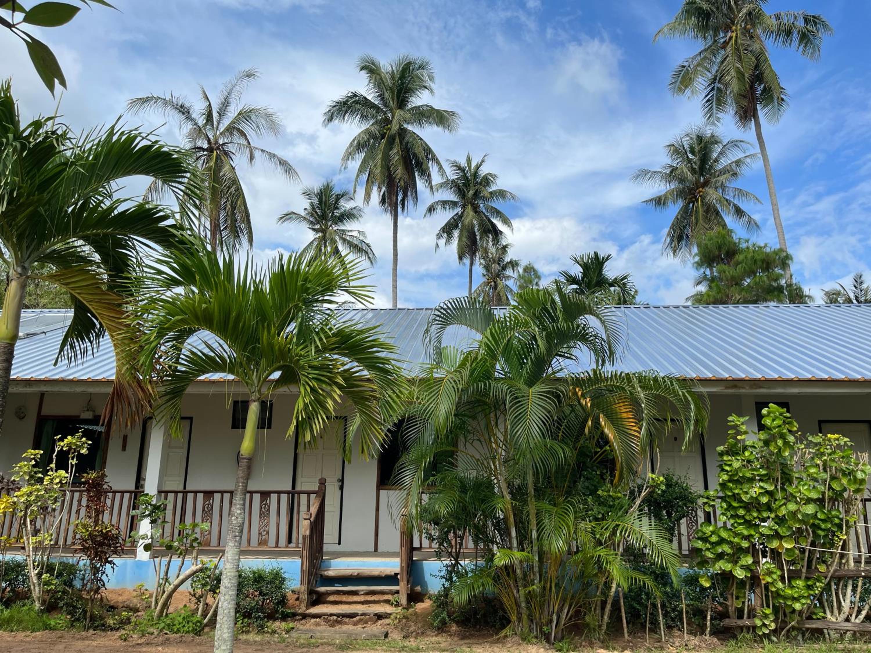 Orchard House Resort