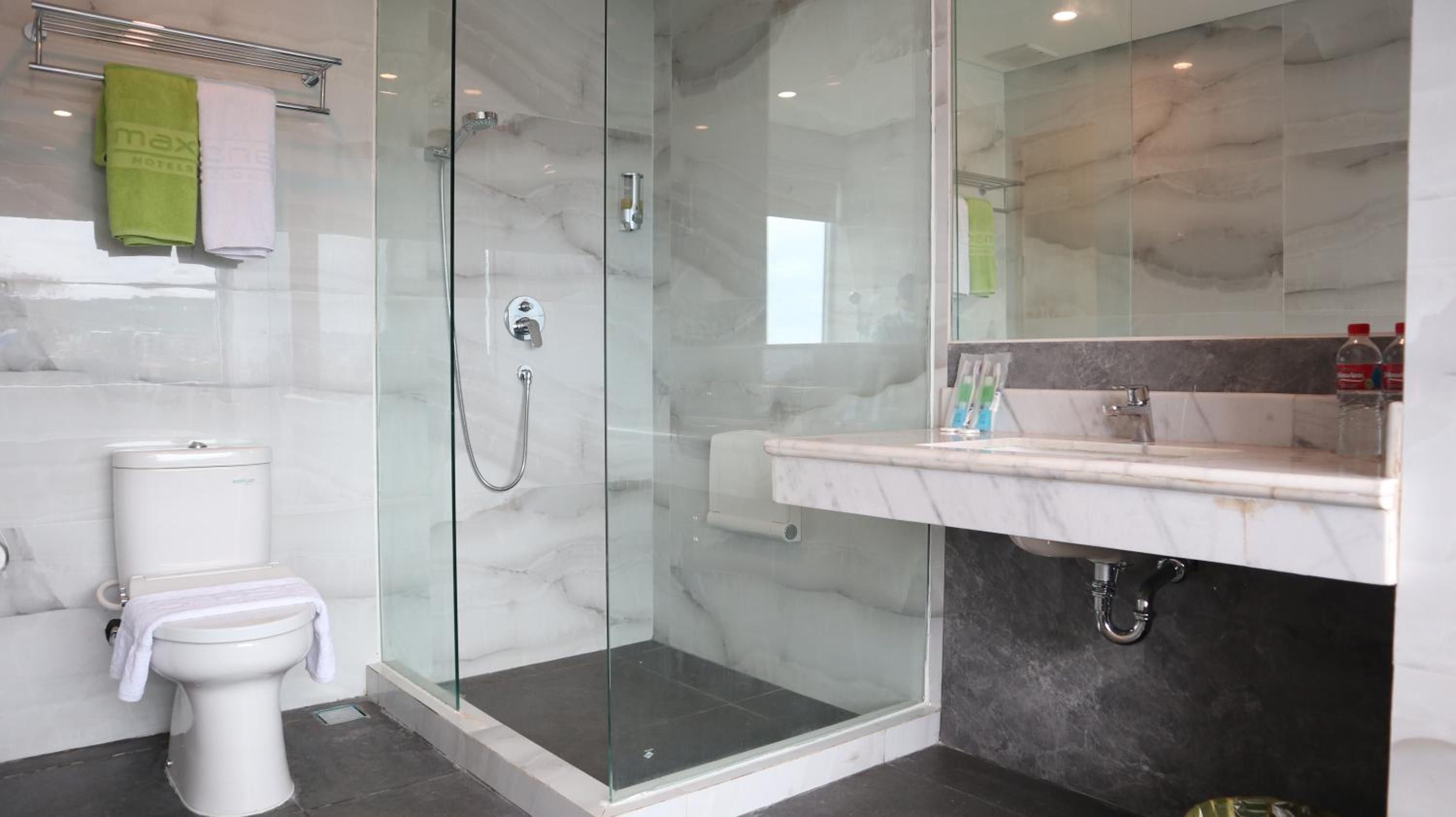 MaxOneHotels at Jayapura