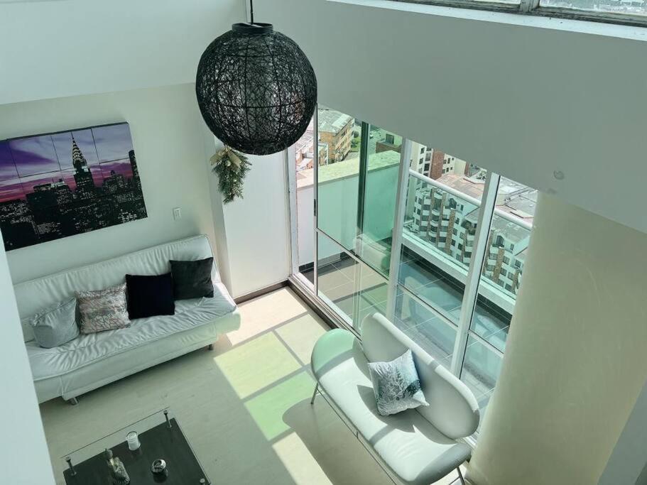 Beautiful 1 Br Loft Apartment