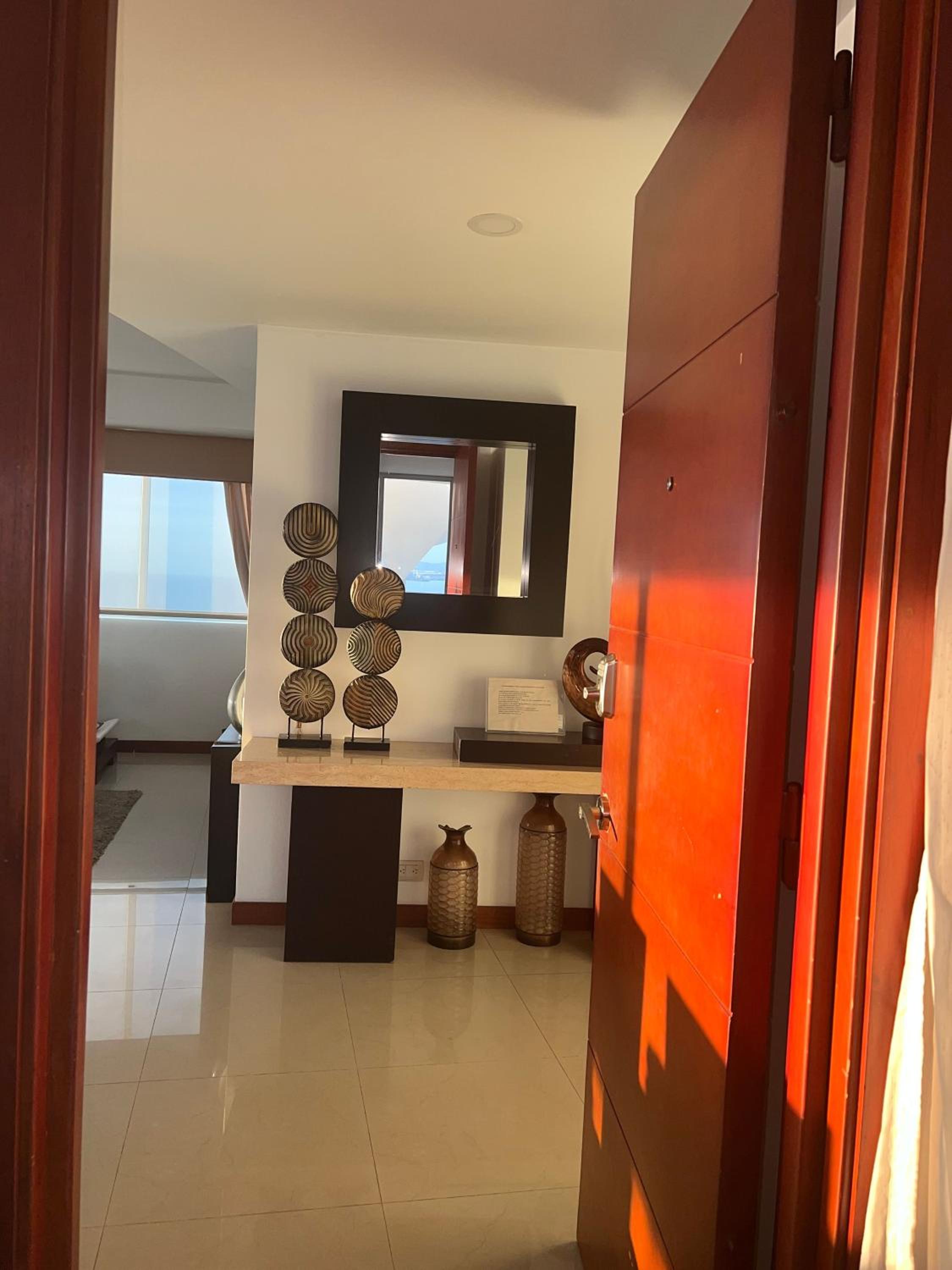 Palmetto Penthouse Deluxe Beautiful view and sunset floor 39