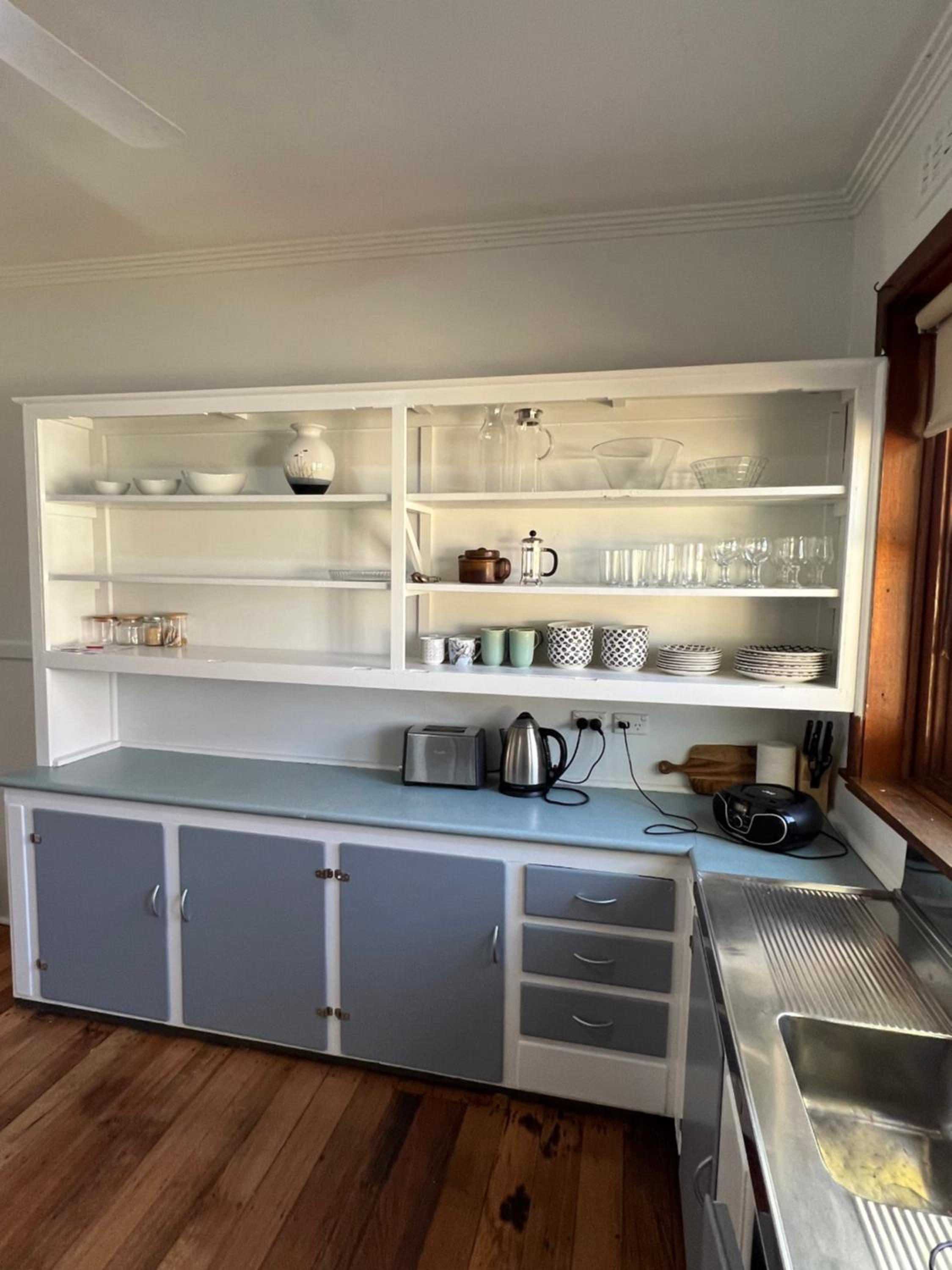 Nilmar Ave - Central Cozy 1950s Wodonga 3br Cottage