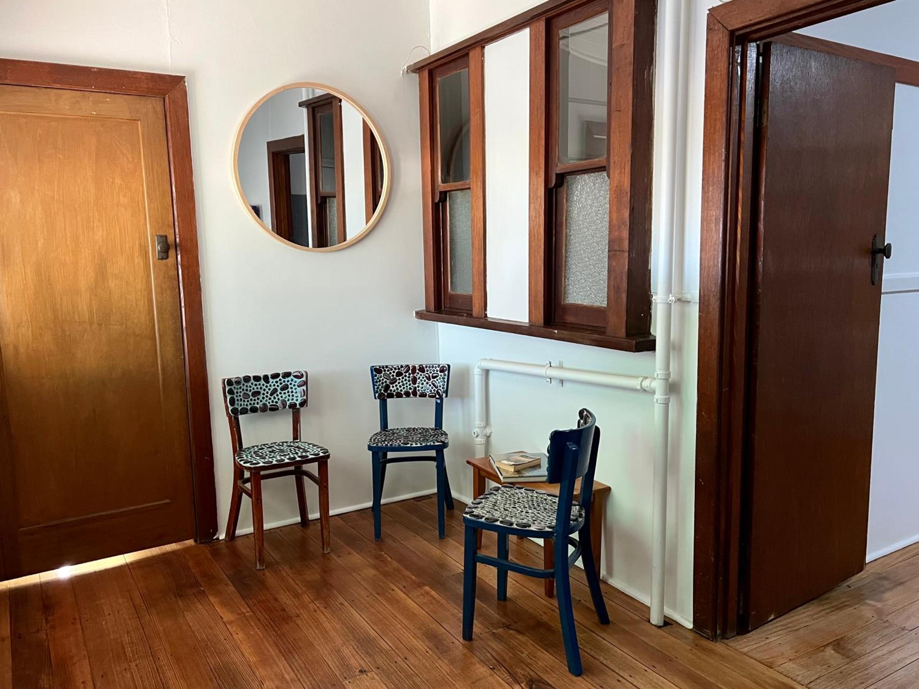 Nilmar Ave - Central Cozy 1950s Wodonga 3br Cottage