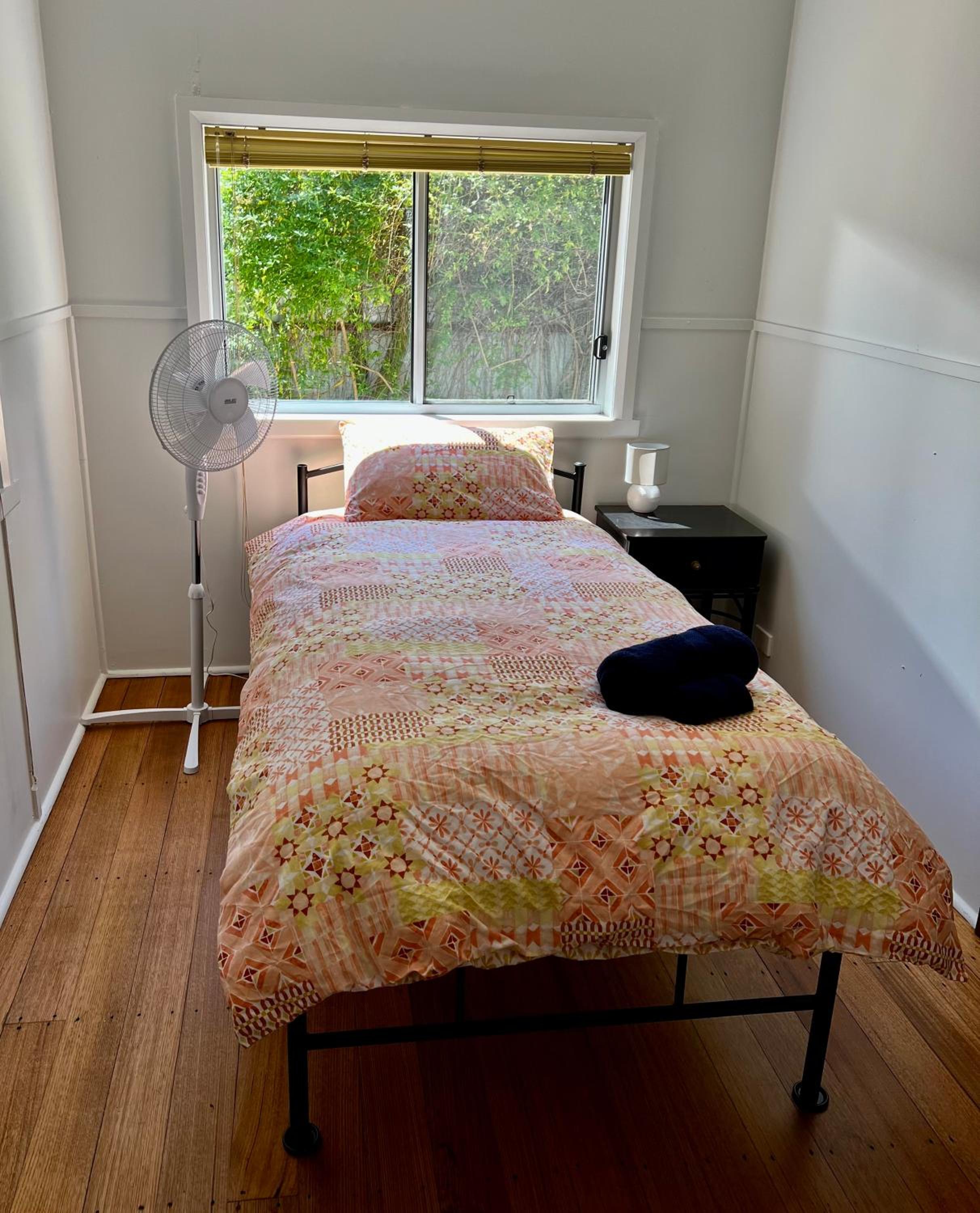 Nilmar Ave - Central Cozy 1950s Wodonga 3br Cottage