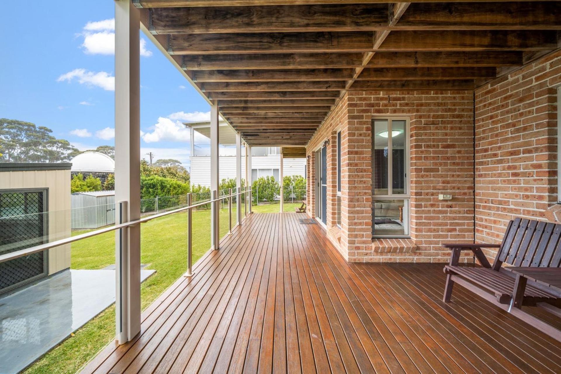 Footprints at Hyams Beach - 4BR home w. games room