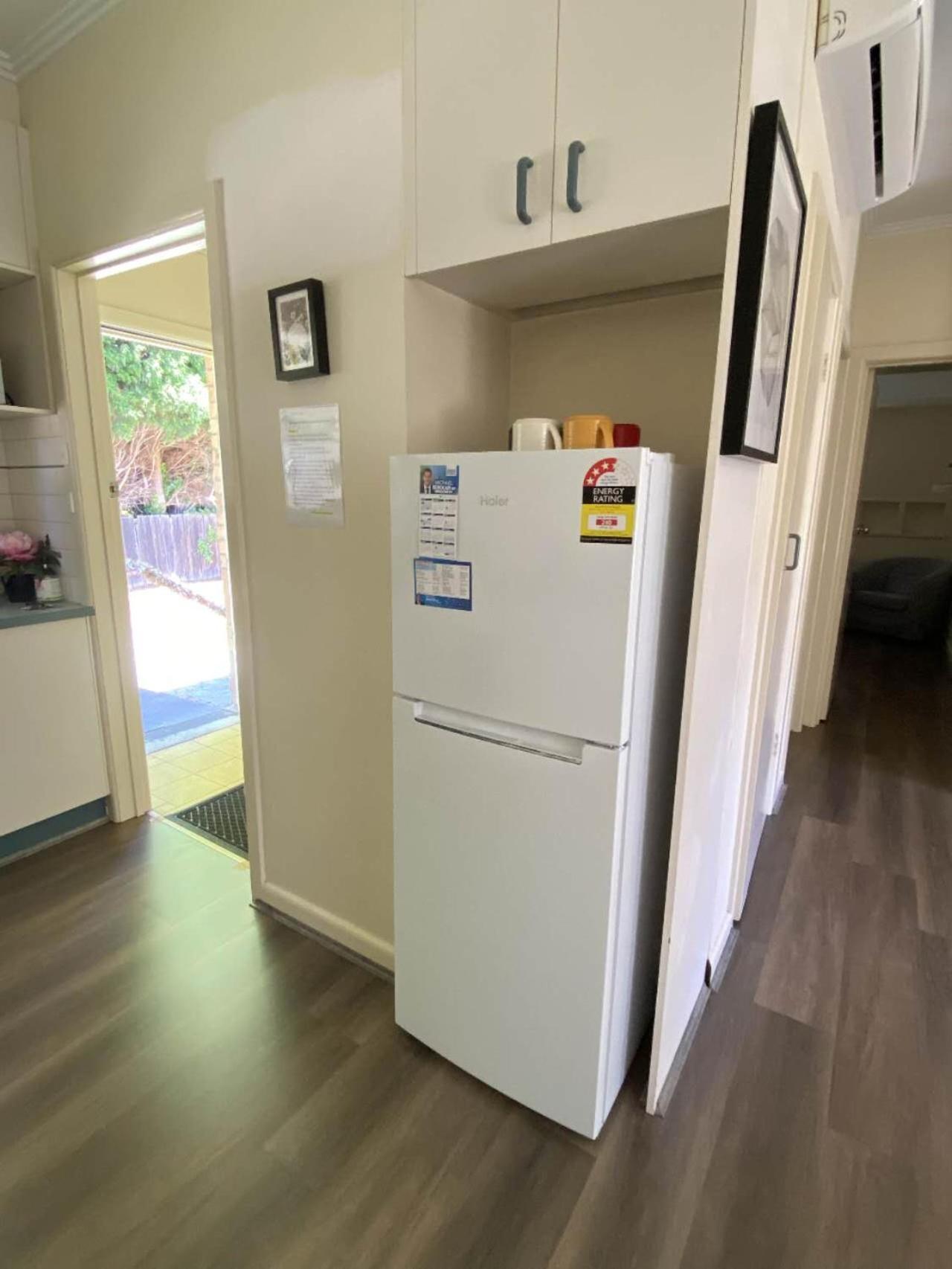 Mitcham Station Home Stay