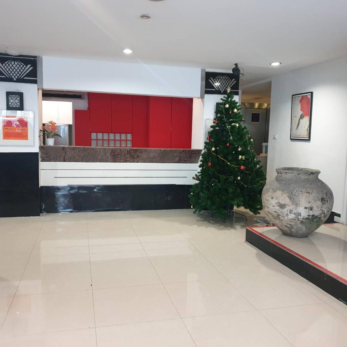 hotel reception