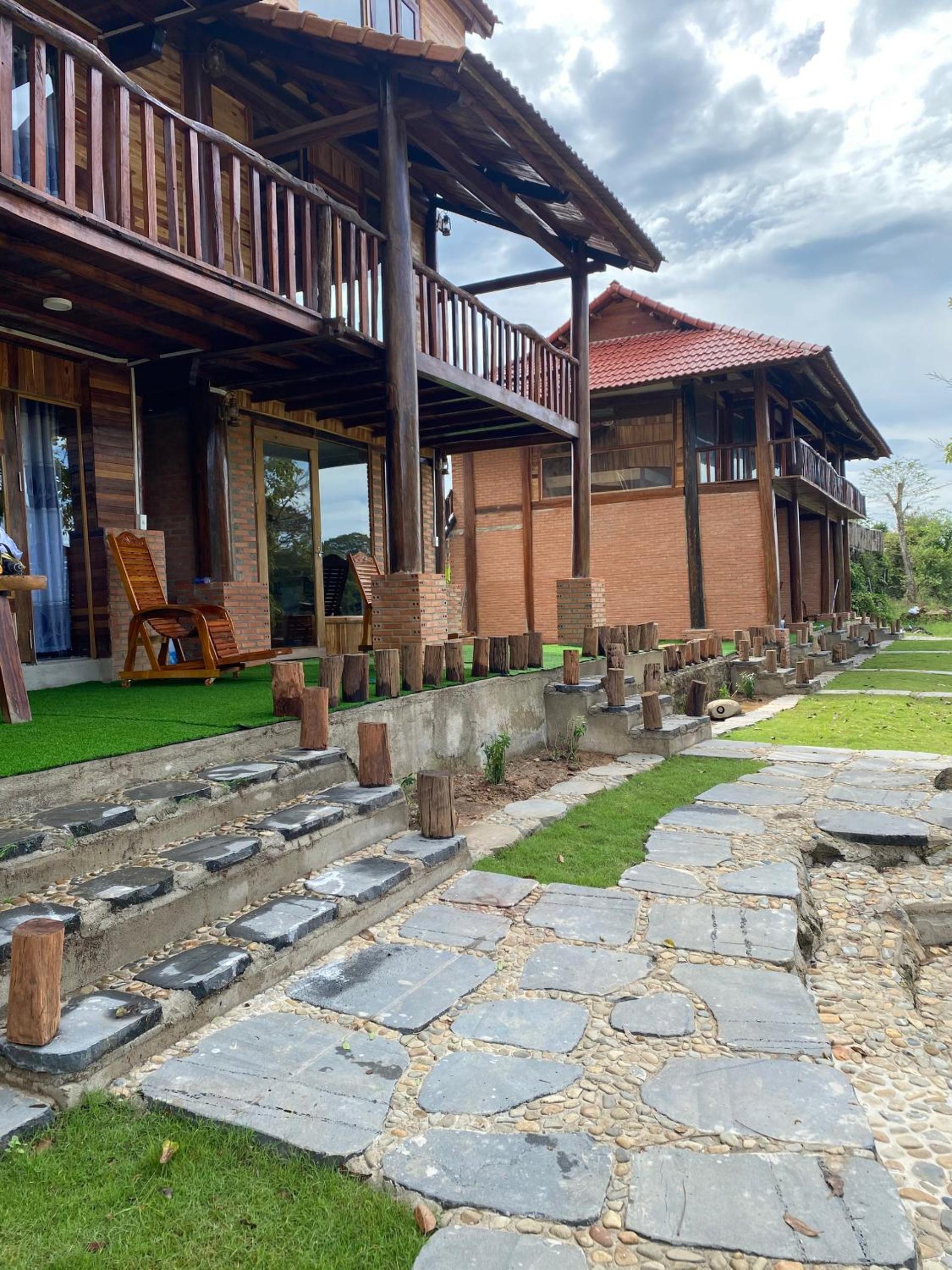 Cat Tien Nature Hotel view 4