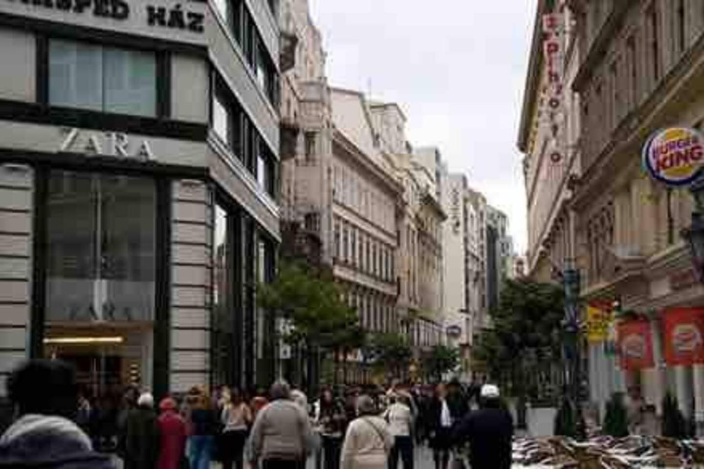 Budapest City Centre Studio - Contactless Check In