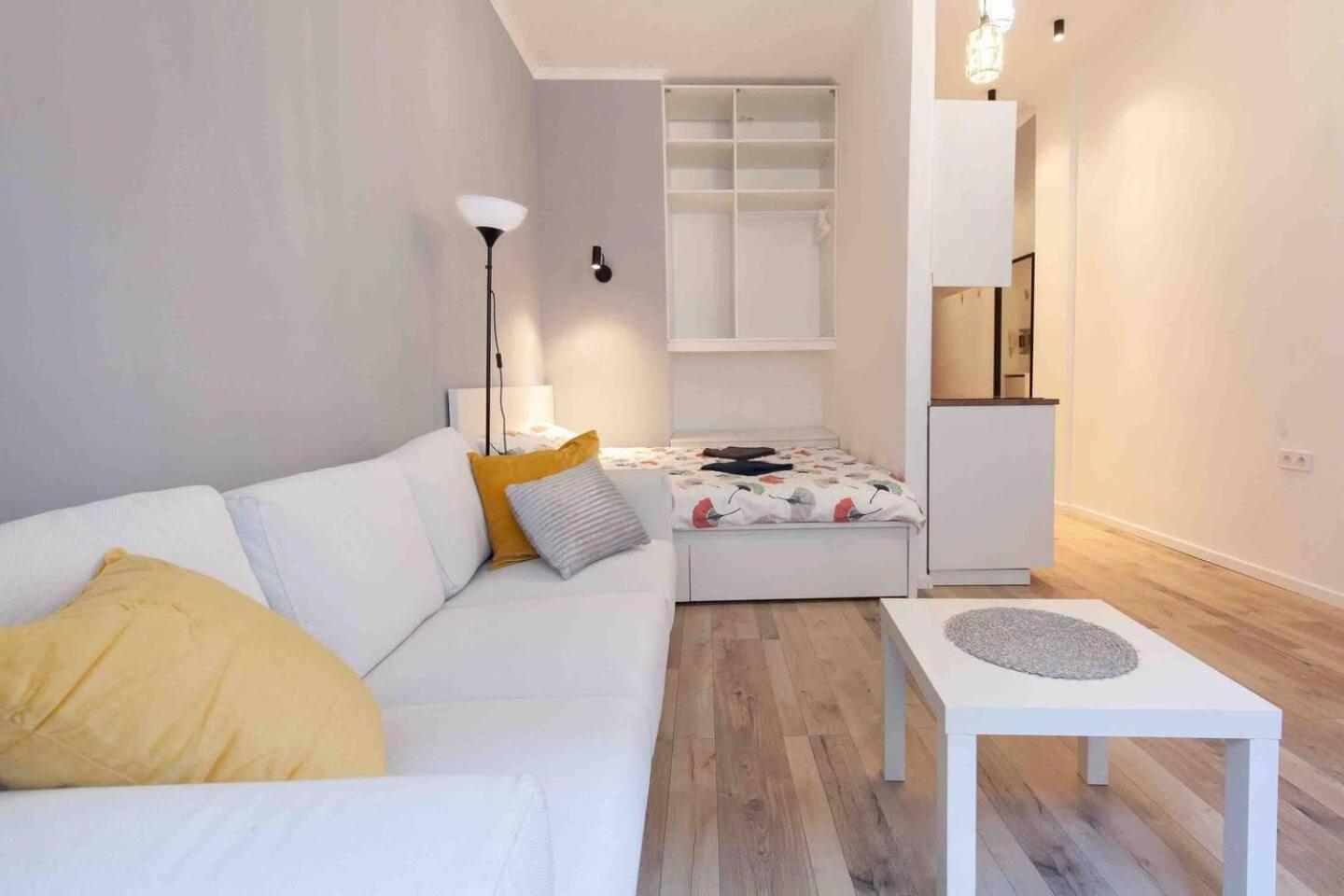 Budapest City Centre Studio - Contactless Check In