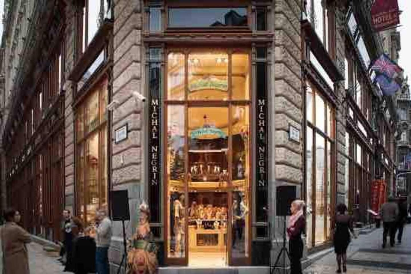 Budapest City Centre Studio - Contactless Check In